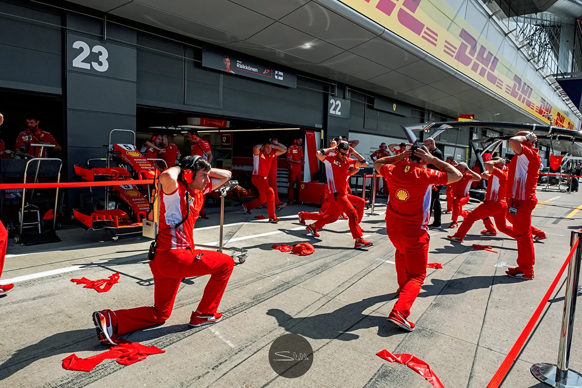 Stella_Scordellis_2018_Scuderia Ferrari Engineers.jpg