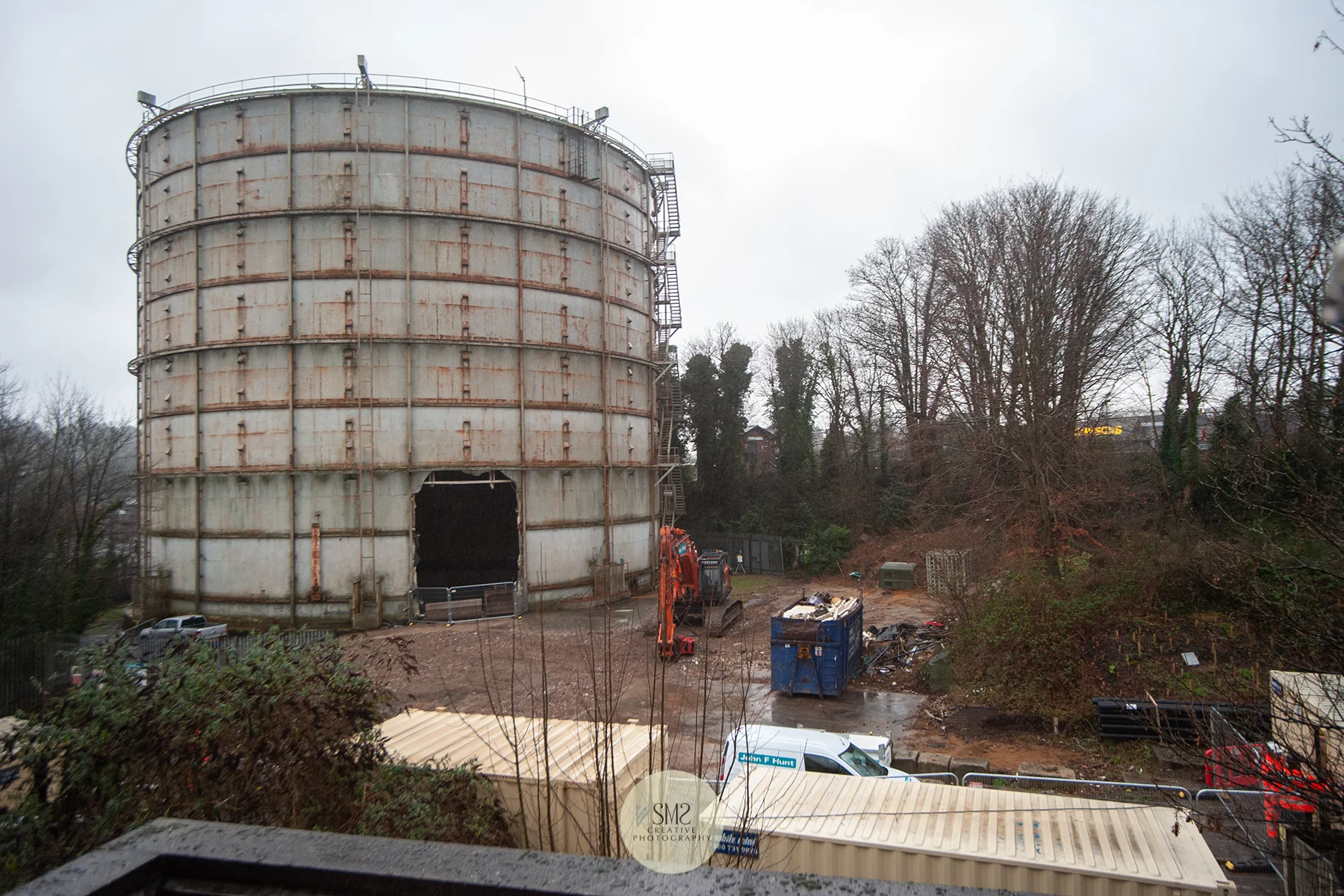16 January 2019 - the demolition process begins.