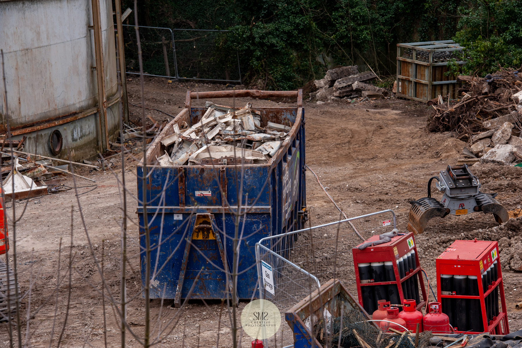 When the first pieces of steel are dropped in here it sounds like they are falling into a bottomless pit as the sound vibrates around the site.