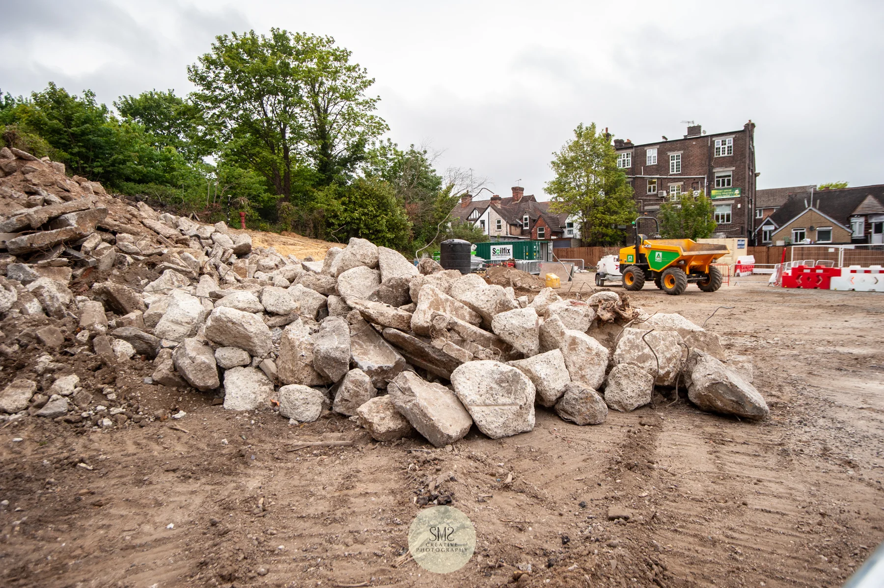 Concrete from the gasholder base that will be re-used on site for formation of the piling platforms.