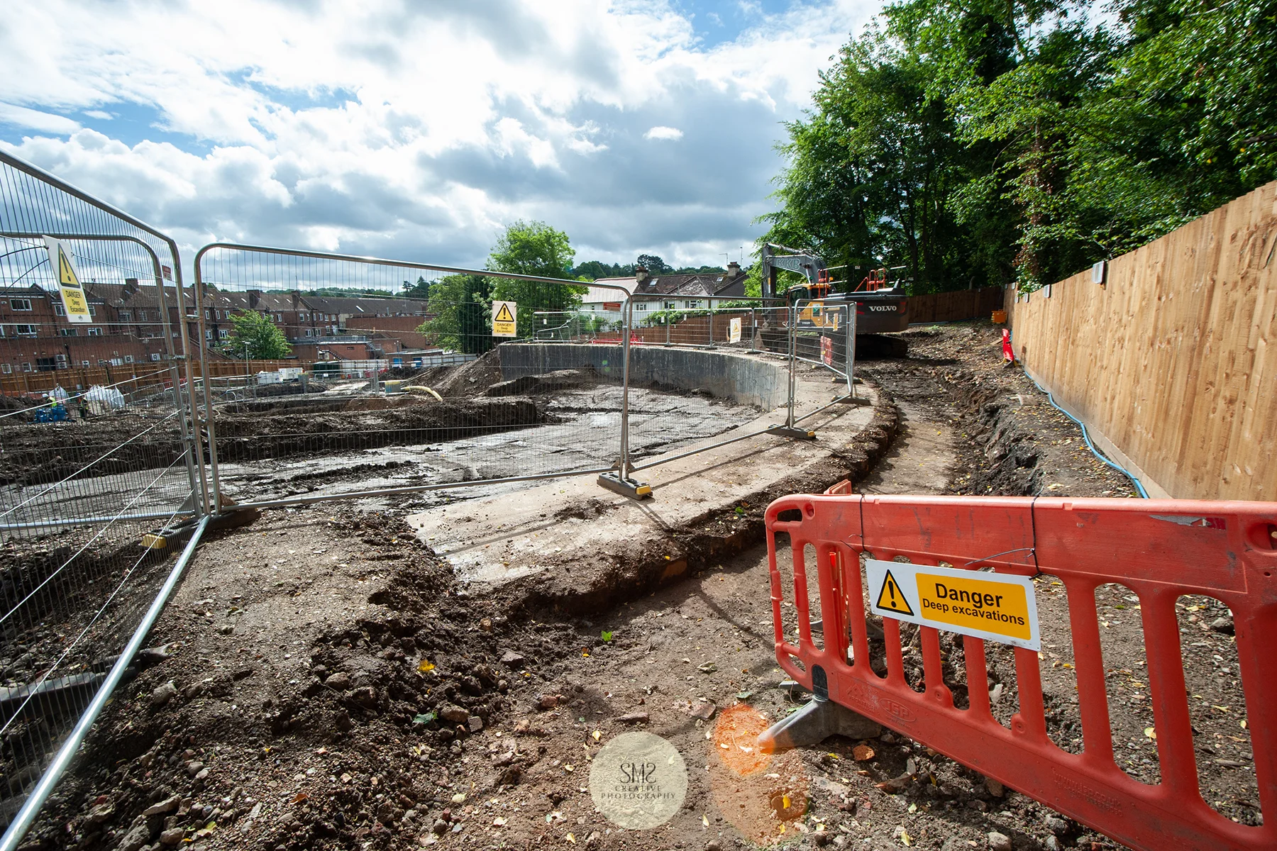 The rim of the gas holder is clearly visible during the excavation process to remove this.