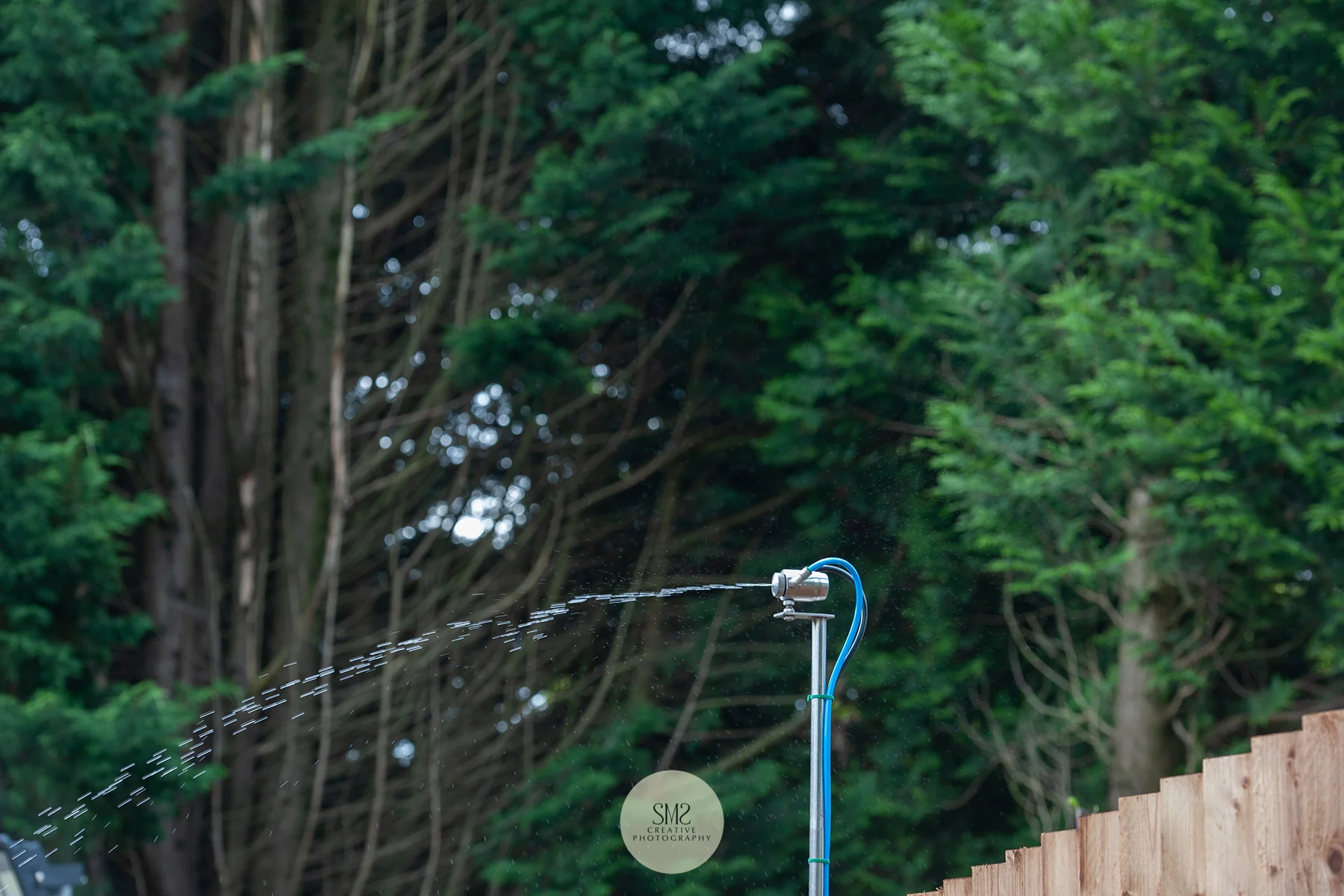 When this is fully operational it sprays a fine mist of fragranced water to dissipate any unpleasant gas odours that may remain in the soil.