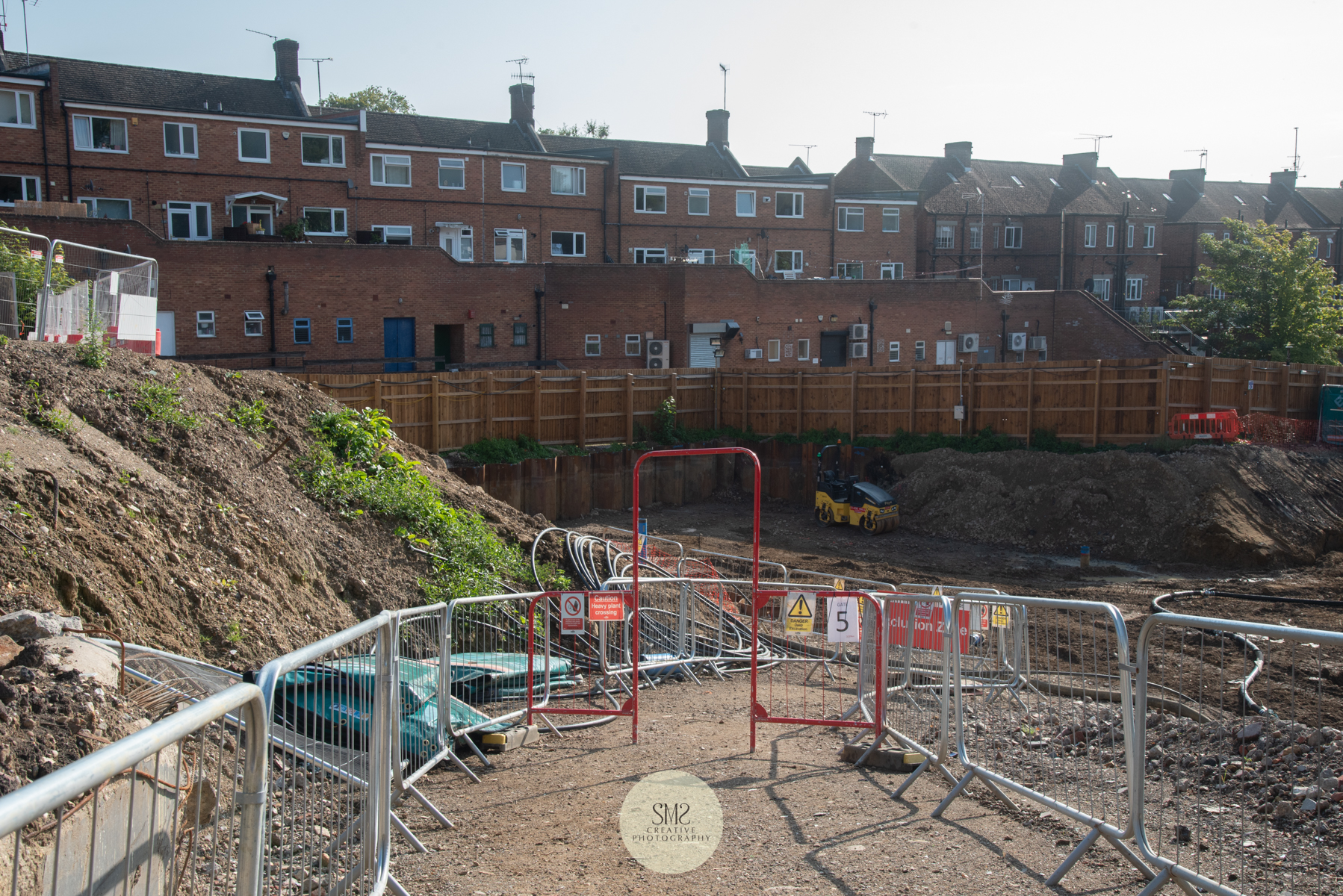  Safety walkways for site managers, engineers and others to access the site within carefully contained boundaries. 