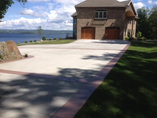 Concrete Driveway #2.JPG