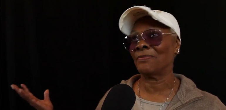 dionnewarwick2012qawards.jpg