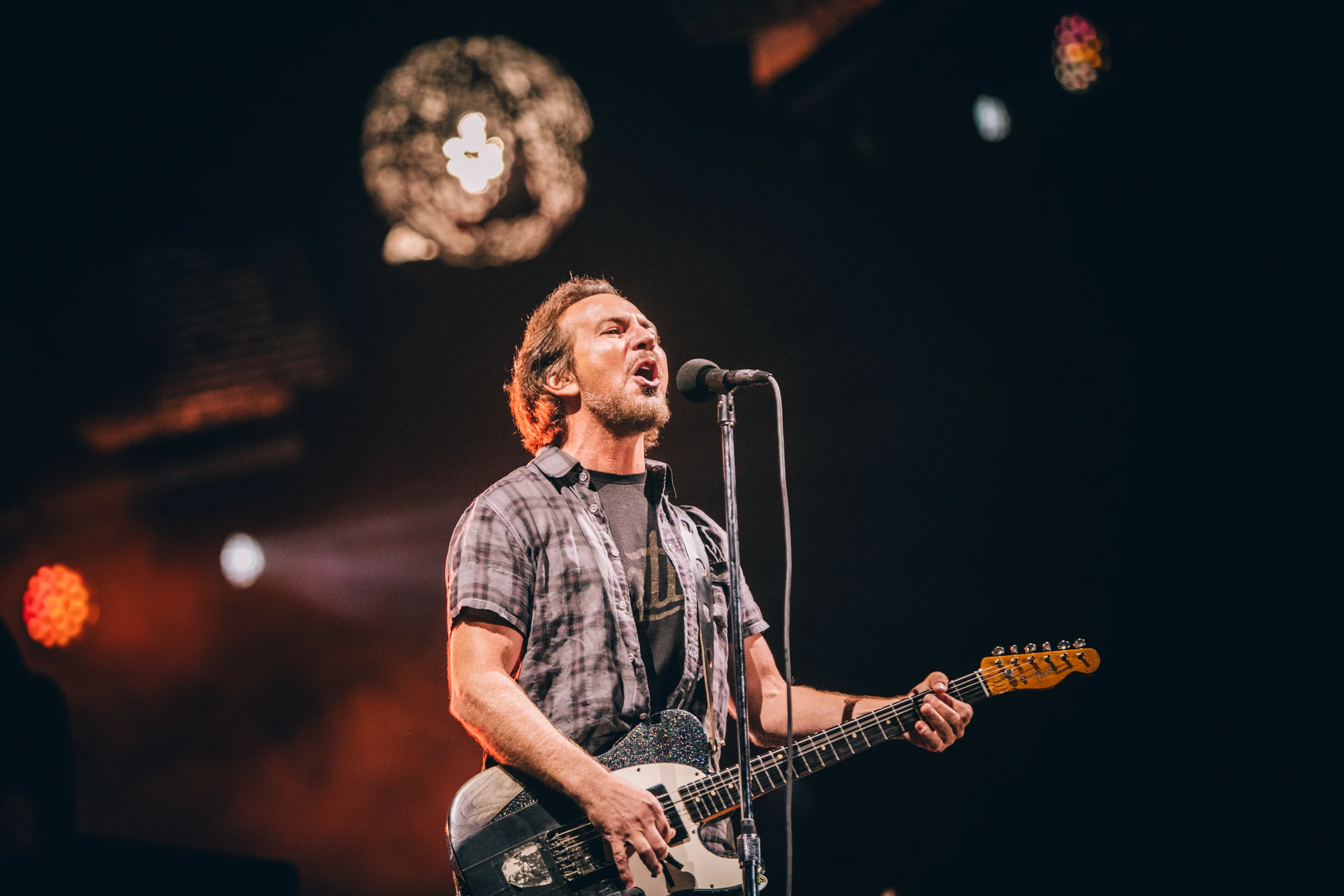 Pearl Jam's Eddie Vedder during the band's headline set on Saturday 14 July. Credit: Arlindo Camacho