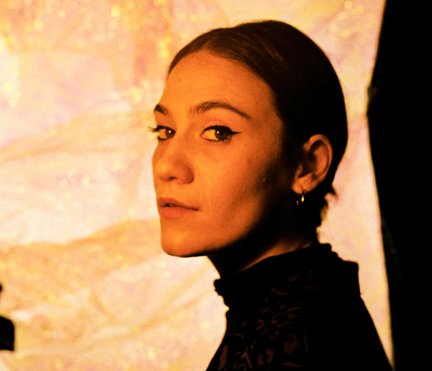 Photo - Nadine Shah 2019 .jpg
