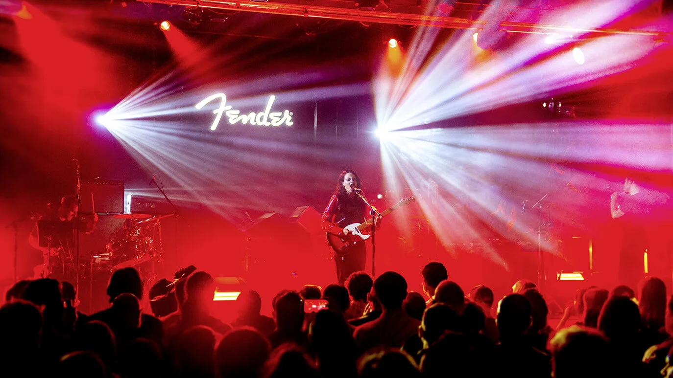 rev 2 fender 42 (1 of 1_web.jpg