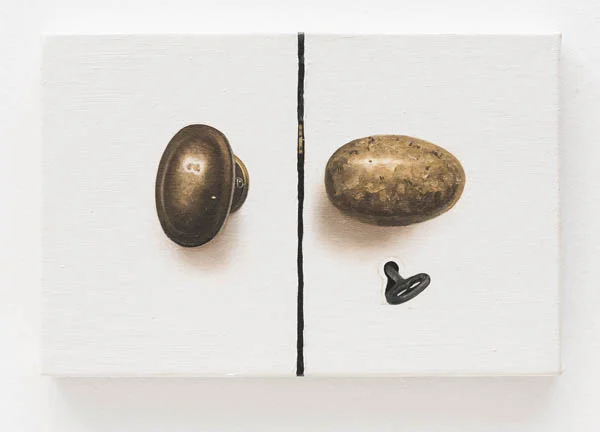 Ana Elisa Egreja Maçanetas douradas , 2016 óleo sobre tela, 20 x 30 cm Golden doorknobs , 2016 oil on canvas, 7 7/8 x 11 13/16 inches