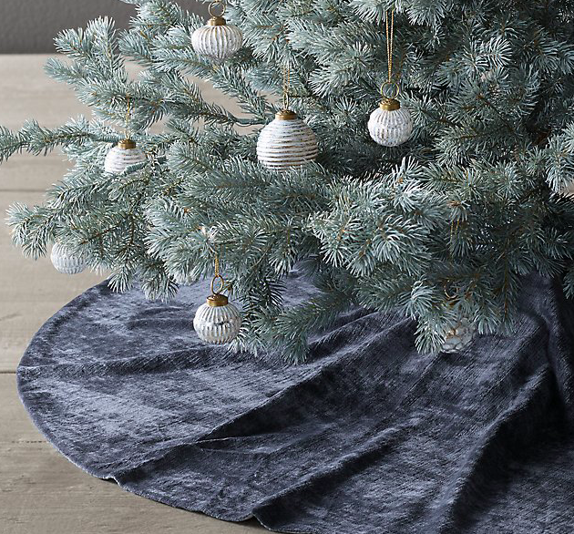Velvet Tree Skirt
