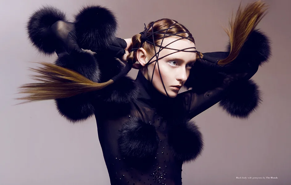Deycke.600.Vestal.Beauty.black.jpg