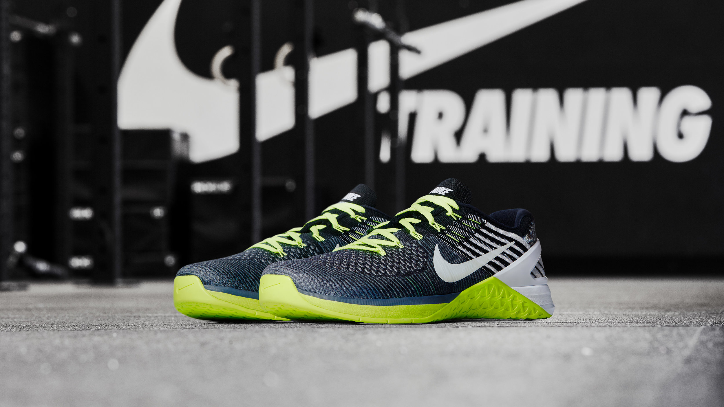 Nike_Metcon_DSX_Flyknit.pair.GYM_64483.jpg