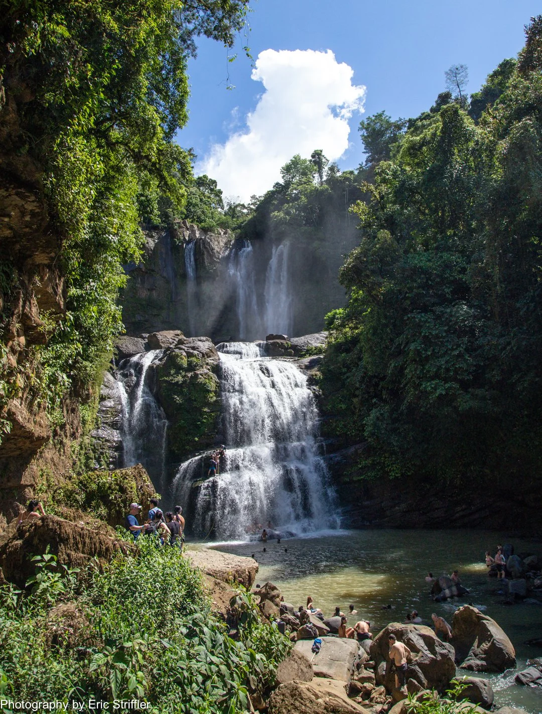 The 2 sets of magnificent falls at Nauyaca