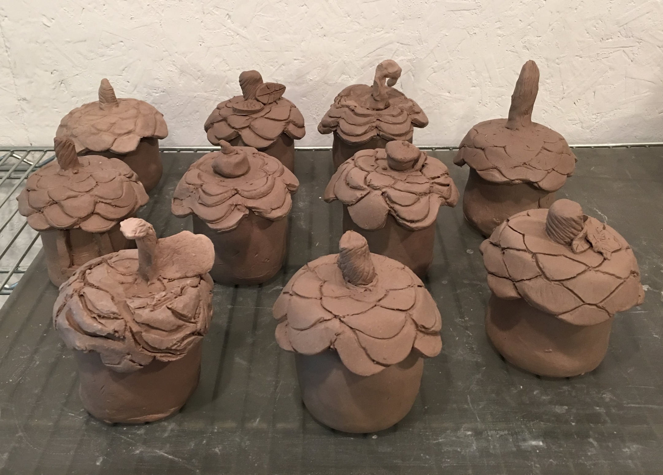 Acorn containers