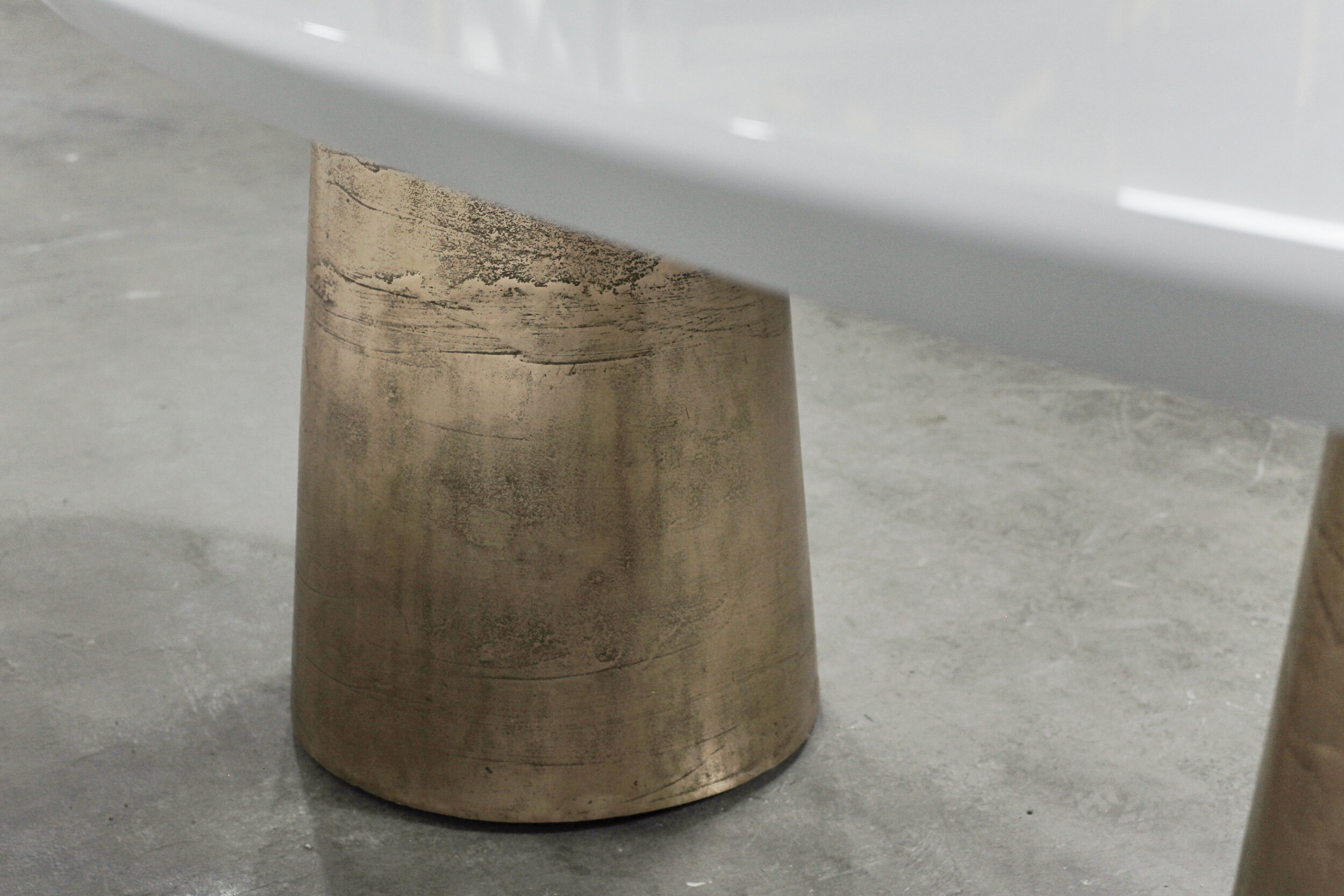 Benino Table