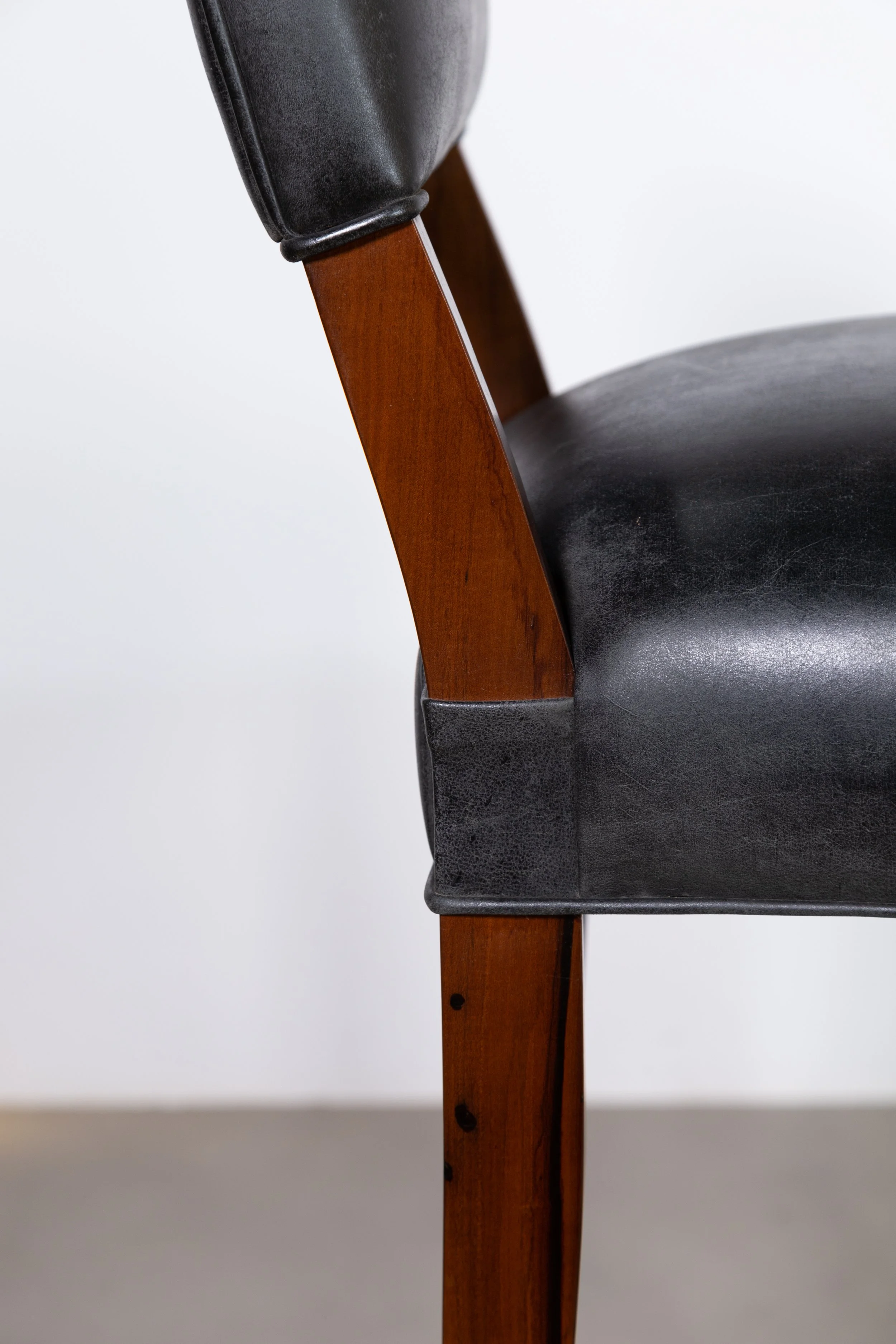 06 Neto Stool by Costantini.jpg