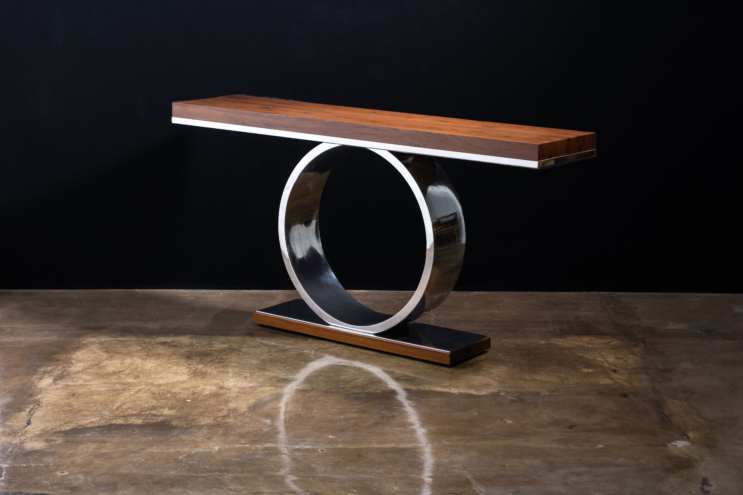 01 Donte Console in Steel by Costantini.jpg