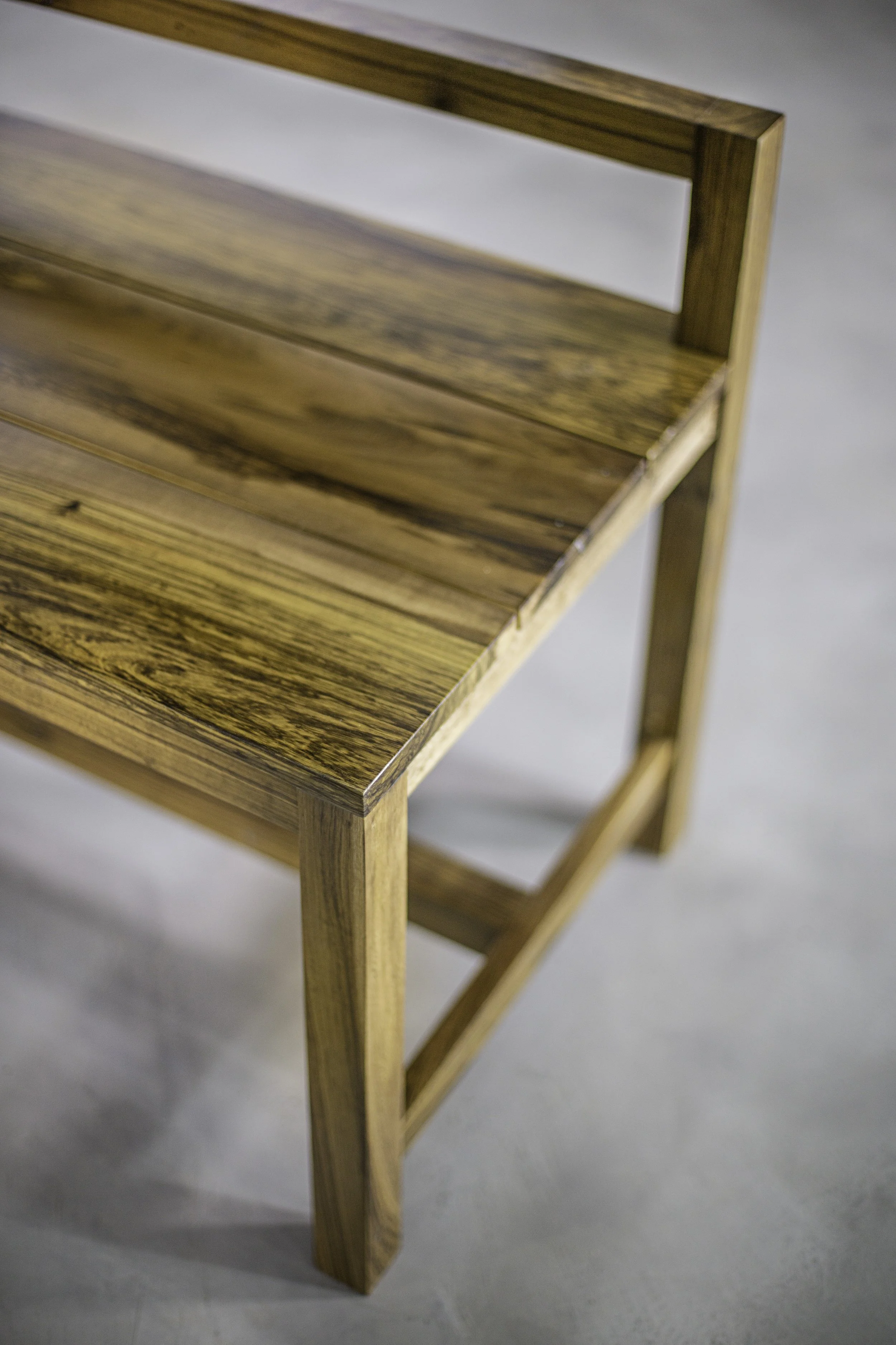 09 Serrano Bench by Costantini.jpg