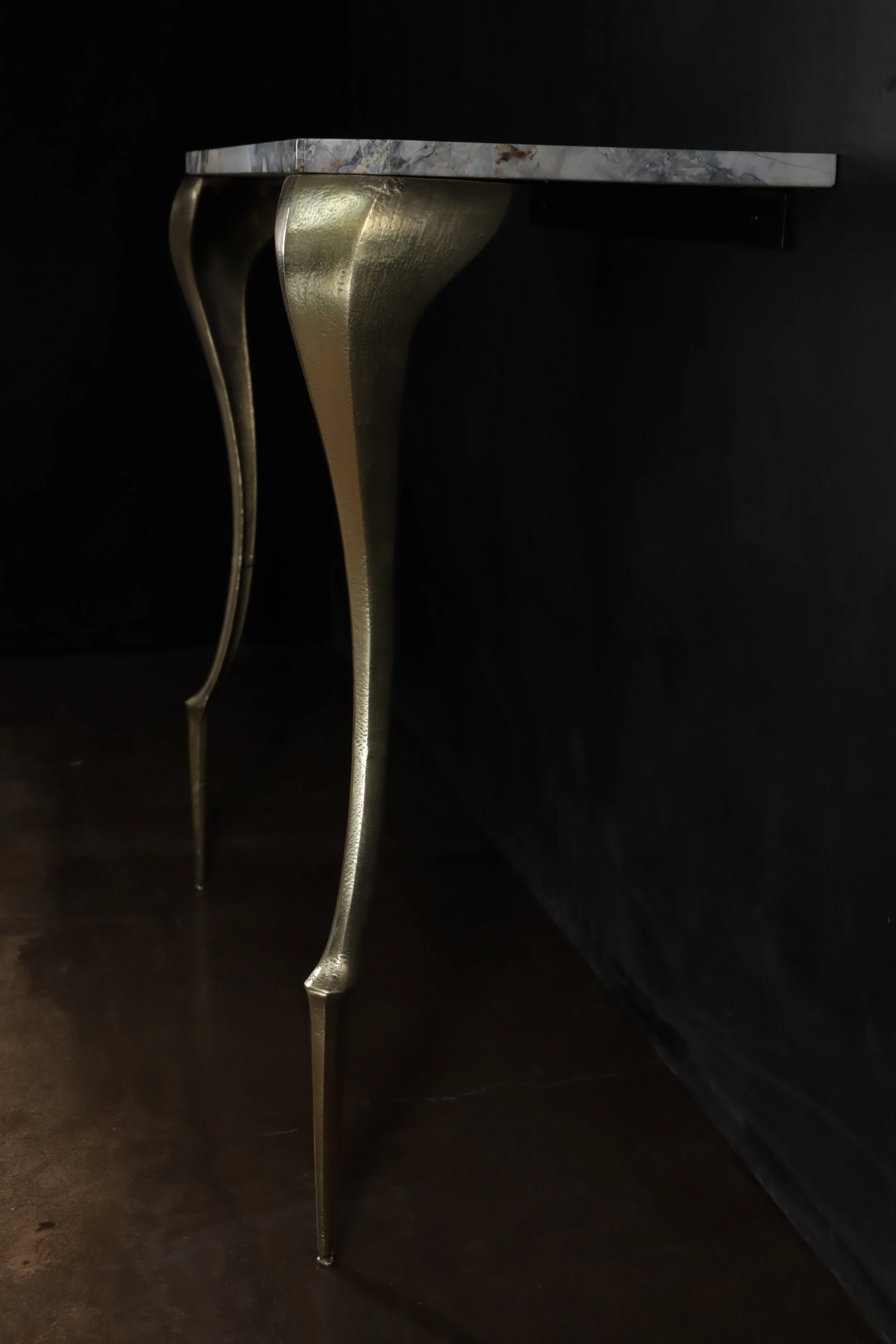 Lychorinda Console Table_01 by Costantini.JPG