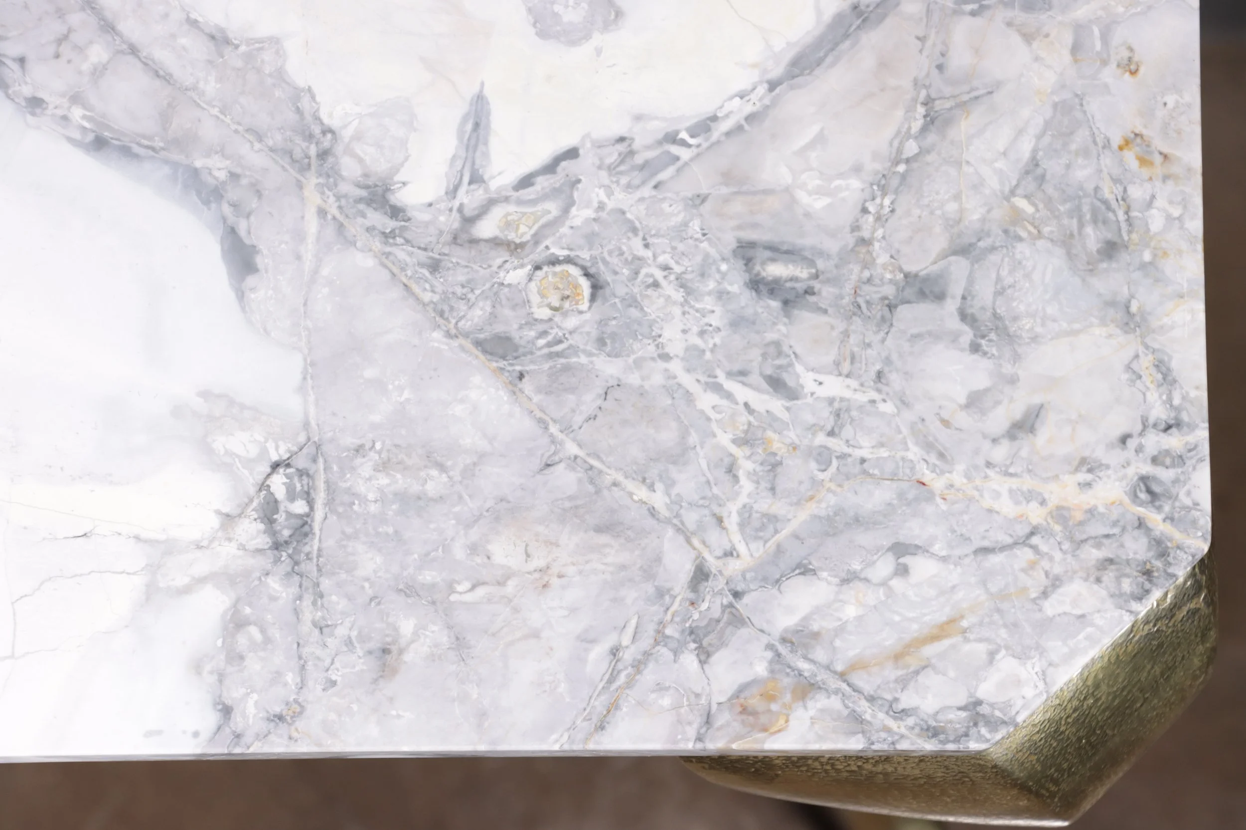 Lychorinda Console Table_11 by Costantini.JPG