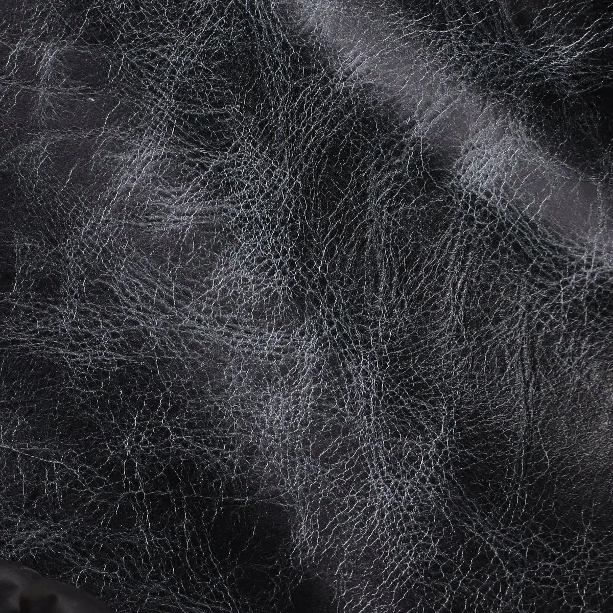 Bari Graphite 01.jpg