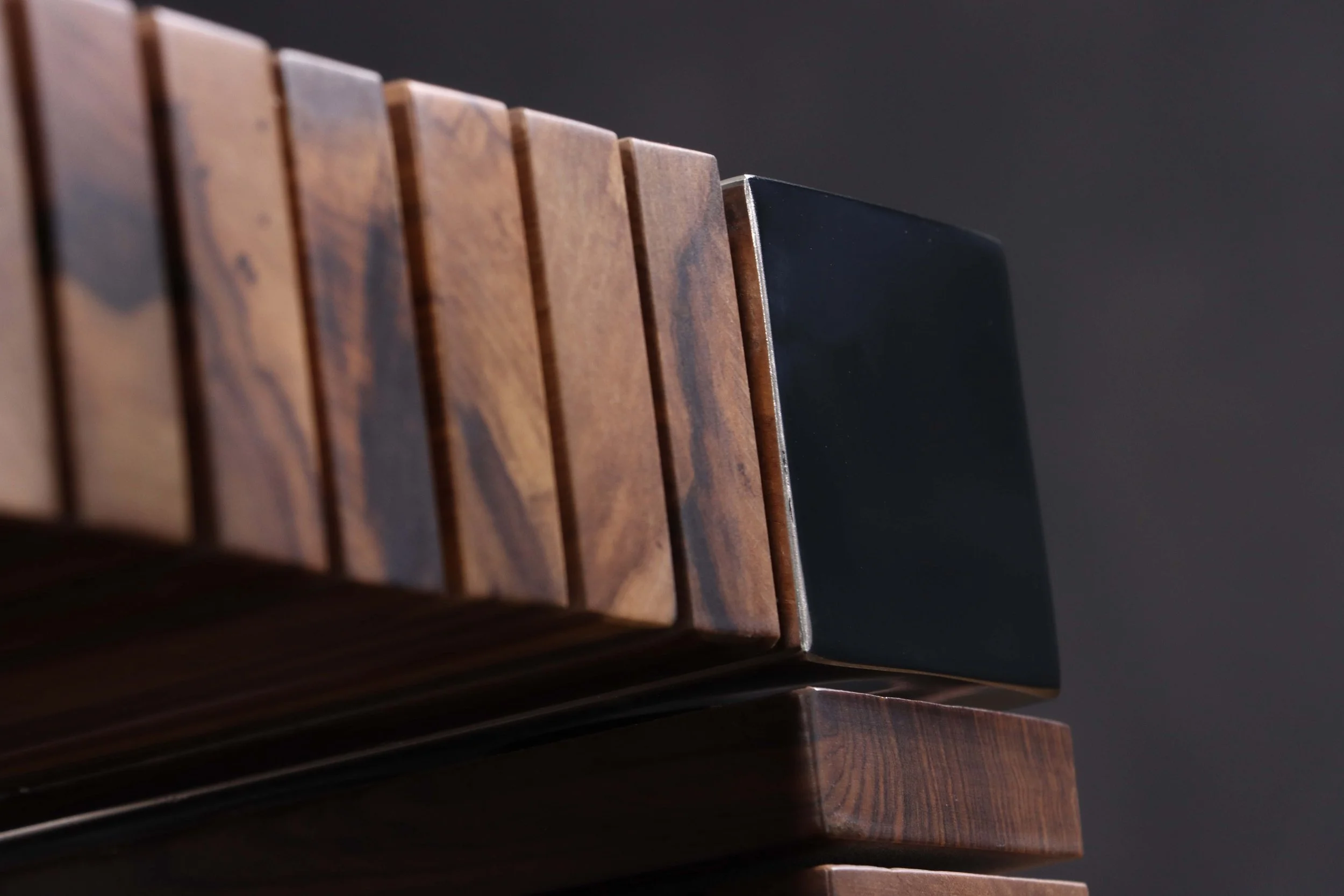 07_Argilla Table_by_Costantini.JPG