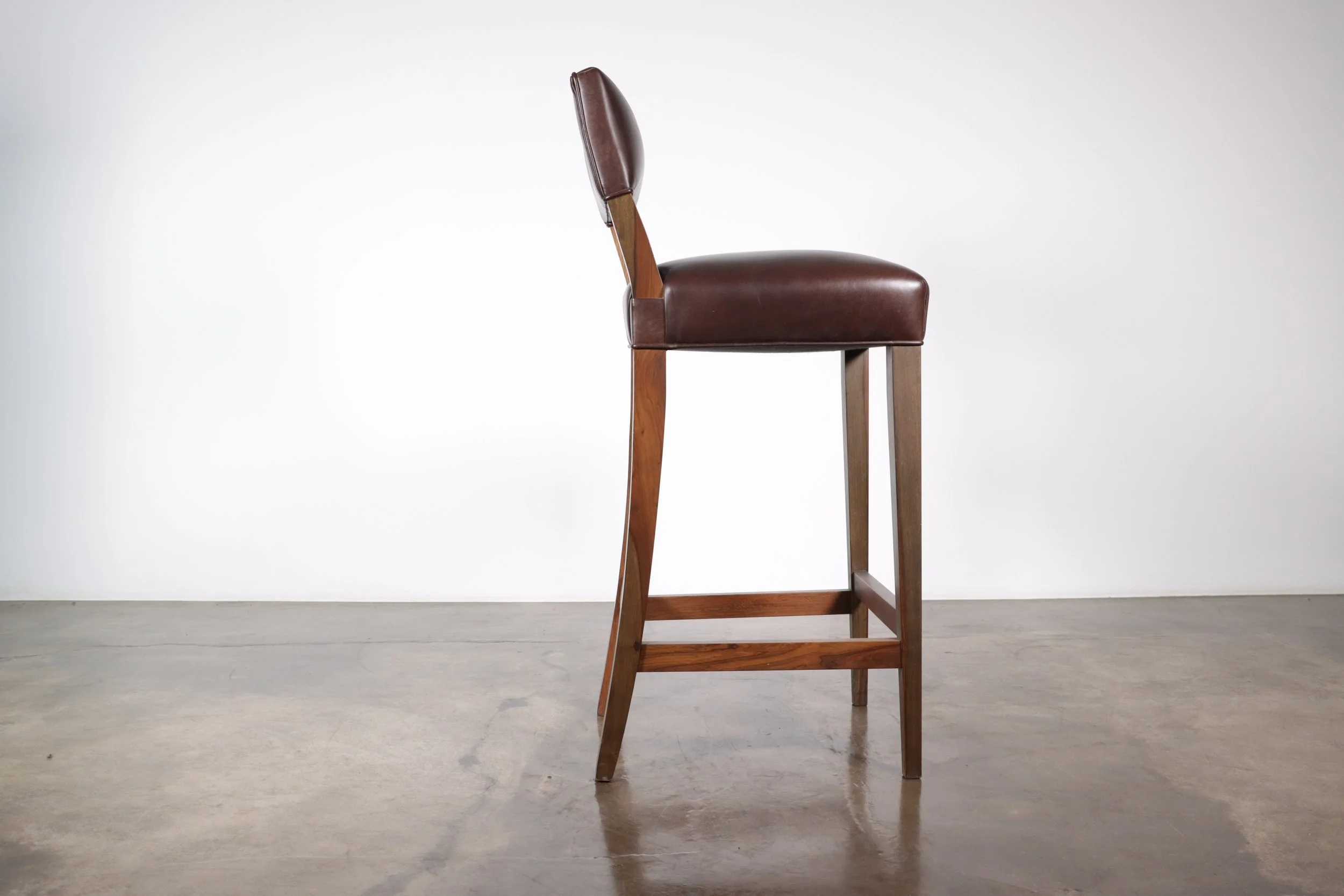 220728 29_Neto Stool_01 by Costantini.JPG