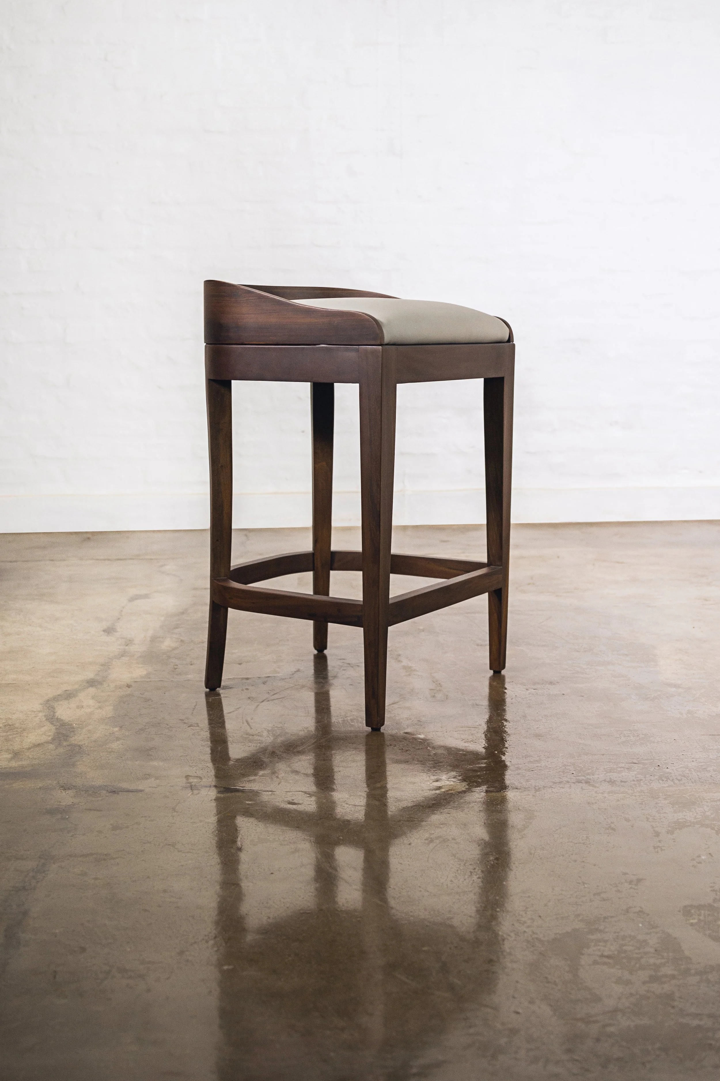 01 Pia Stool from Costantini.jpg