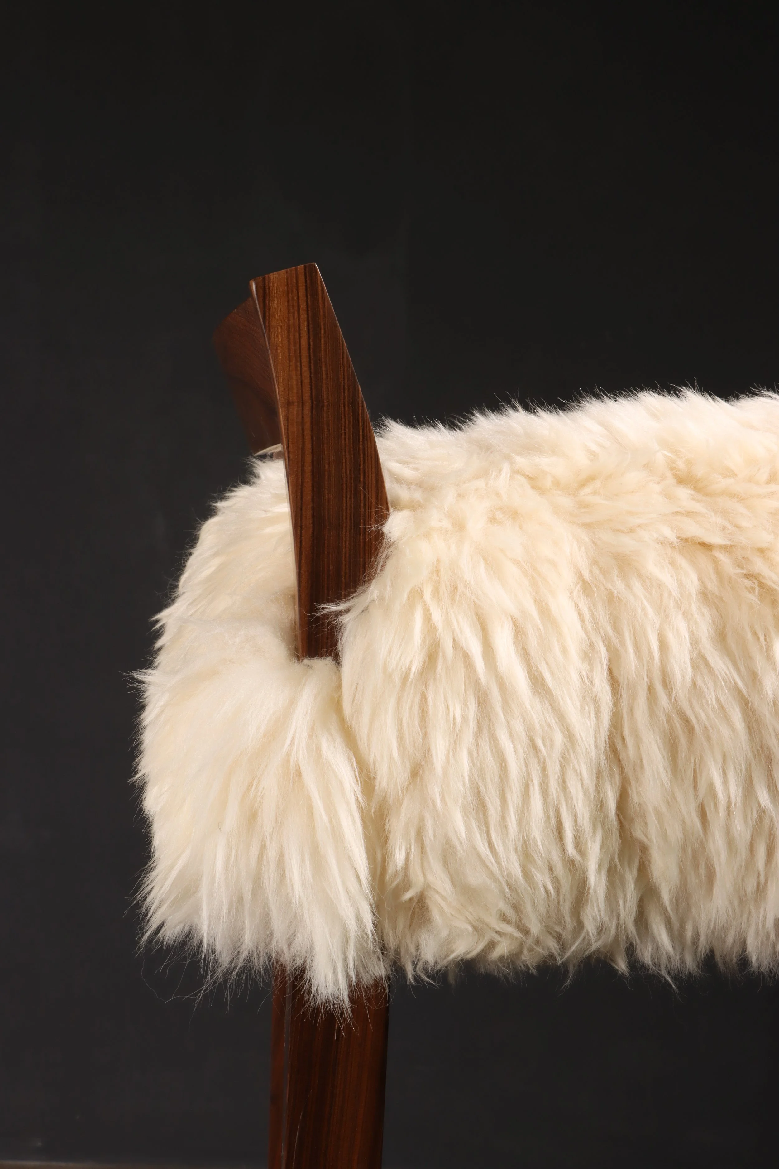 06 Umberto Stool in Sheepskin by Costantini.JPG