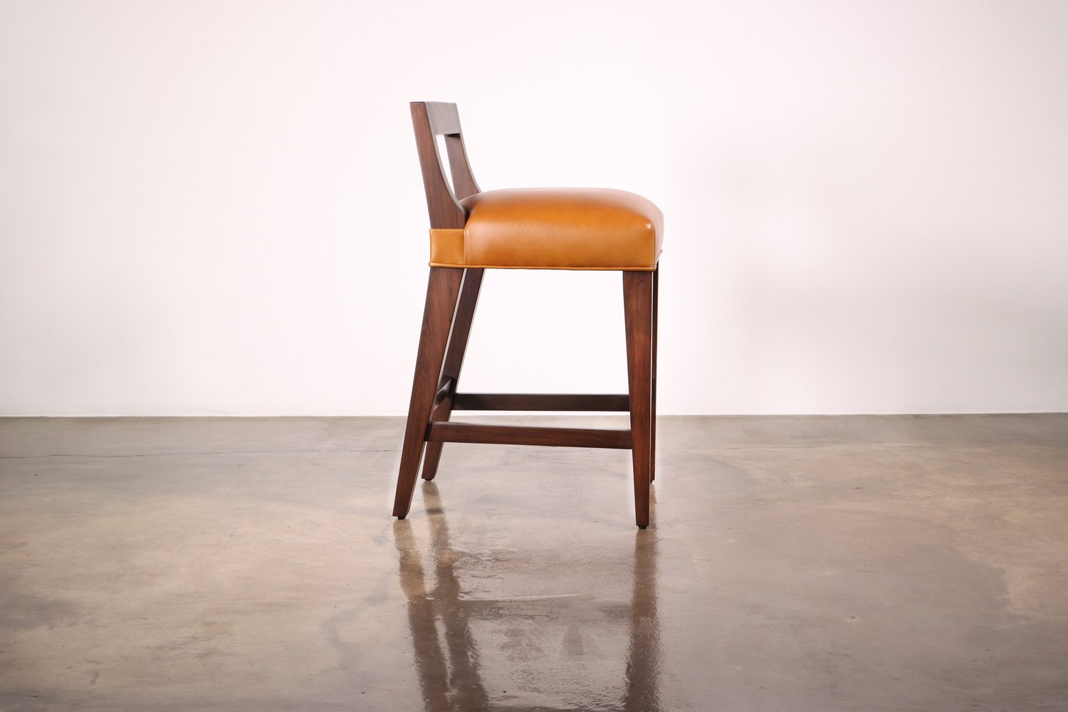 Wood Contemporary Stool in Leather by Costantini Design, Ecco — Costantini