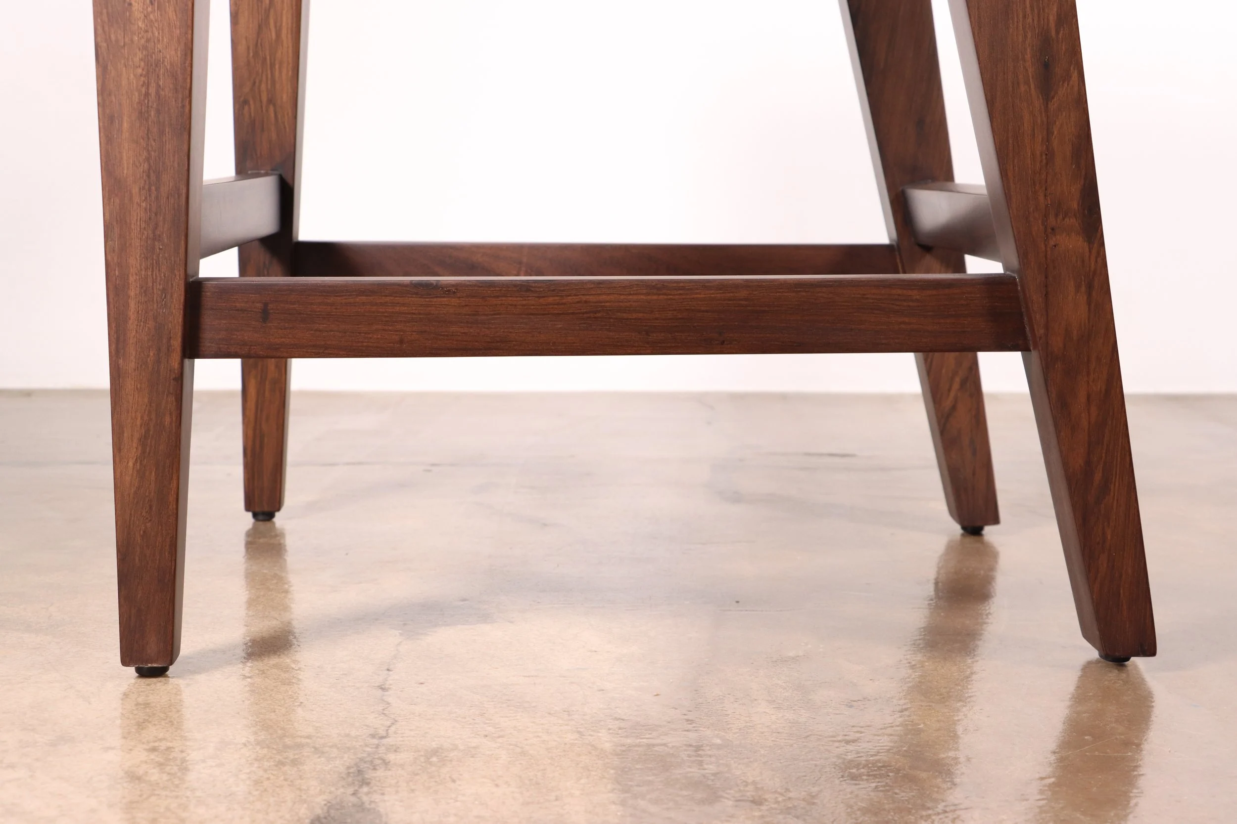 Ecco Stool by Costantini 08.JPG