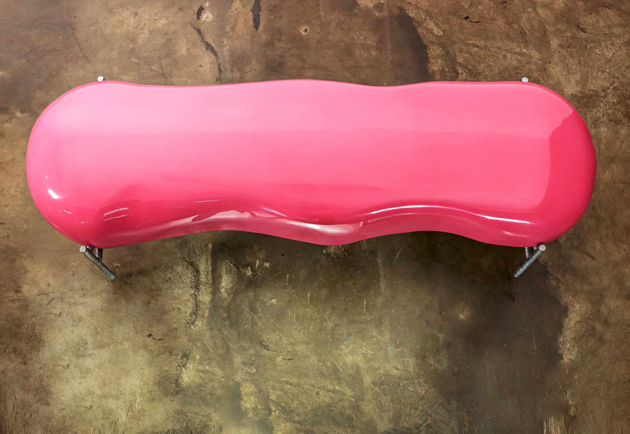 Squiggle Bench by Costantini_06.jpg