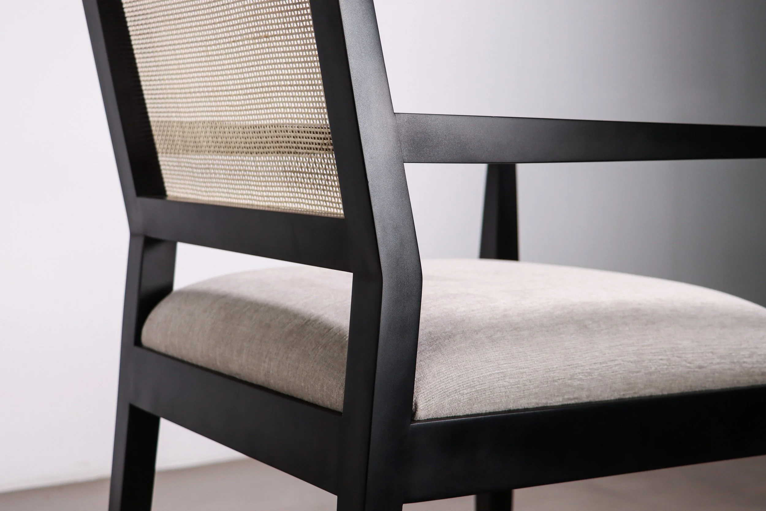 Recoleta Armchair by Costantini 06..jpg