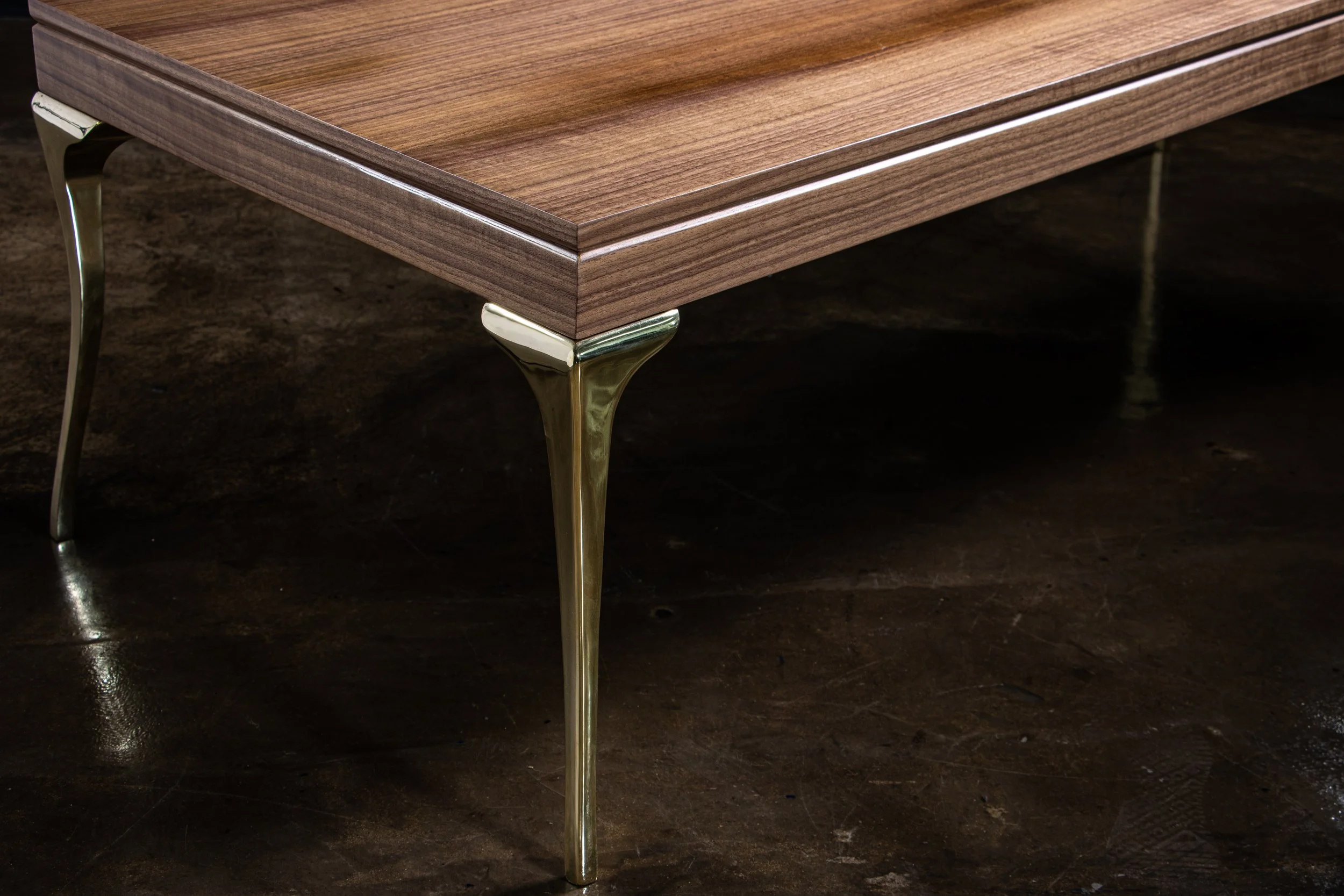 Enzio Table in Polished Bronze and Walnut by Costantini 05.jpg