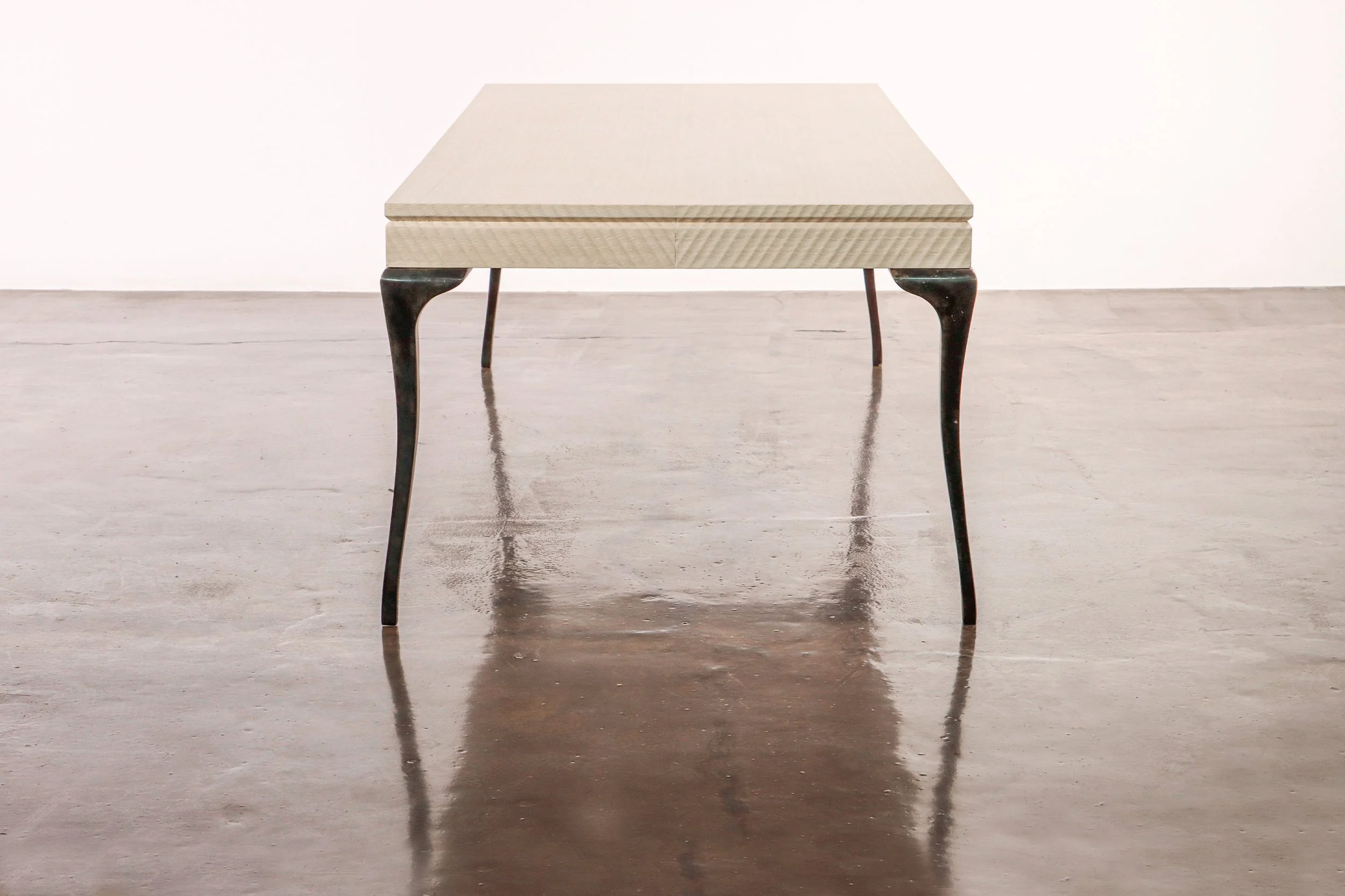 Enzio Table by Costantini 04.jpg