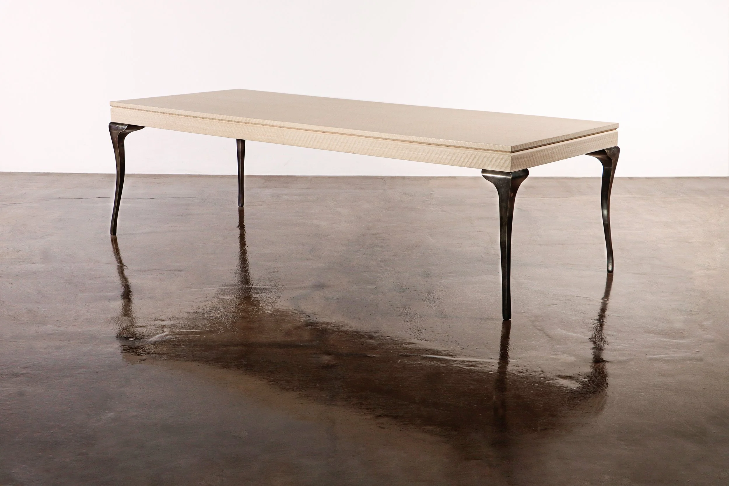 Enzio Table by Costantini 00.jpg
