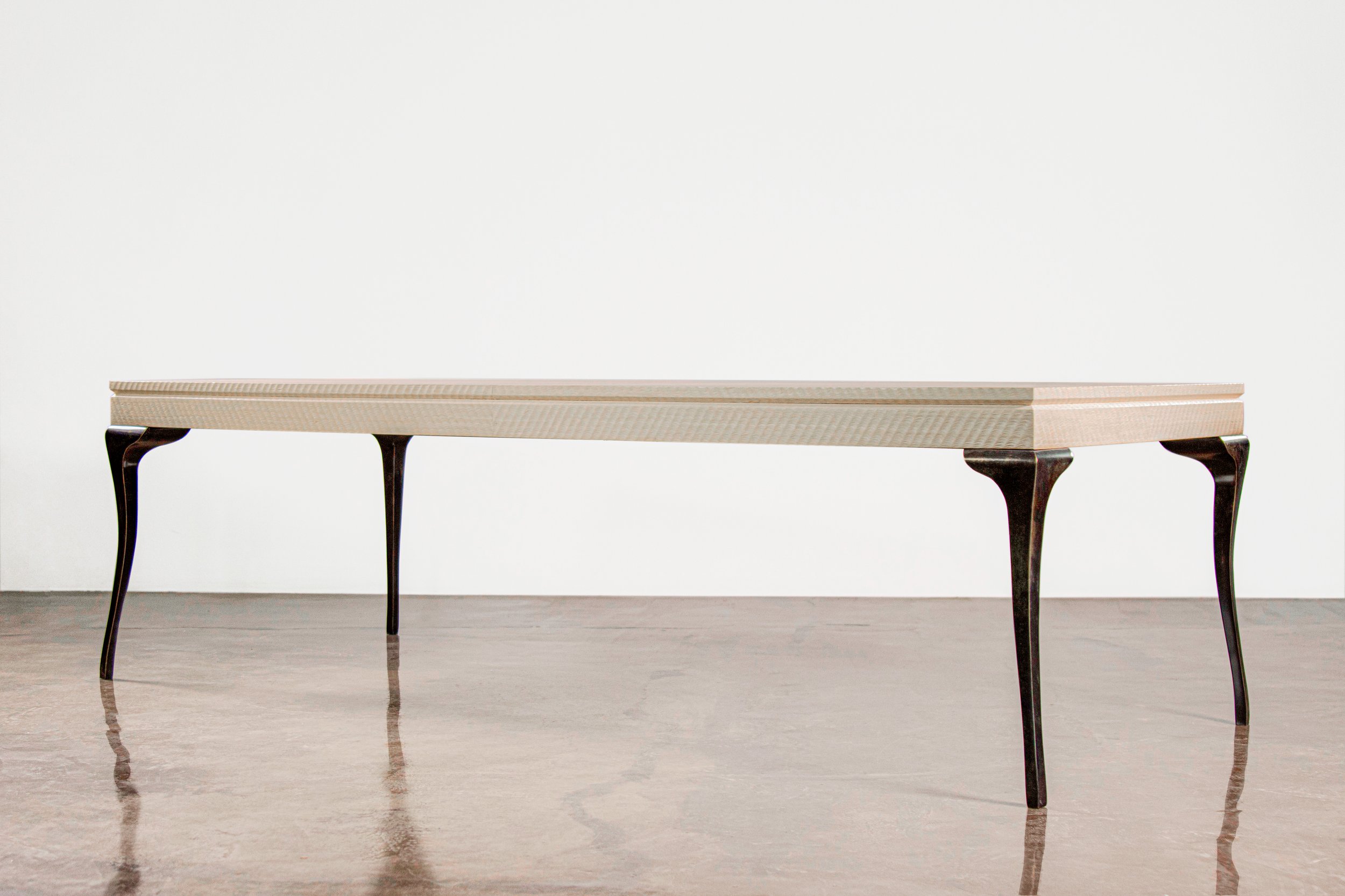 Enzio Table by Costantini 01.jpg