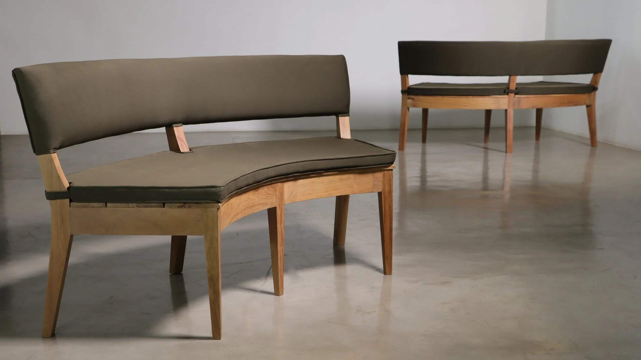 Customizable Outdoor Teak Curved Bruno Dining Bench from Costantini 10.JPG