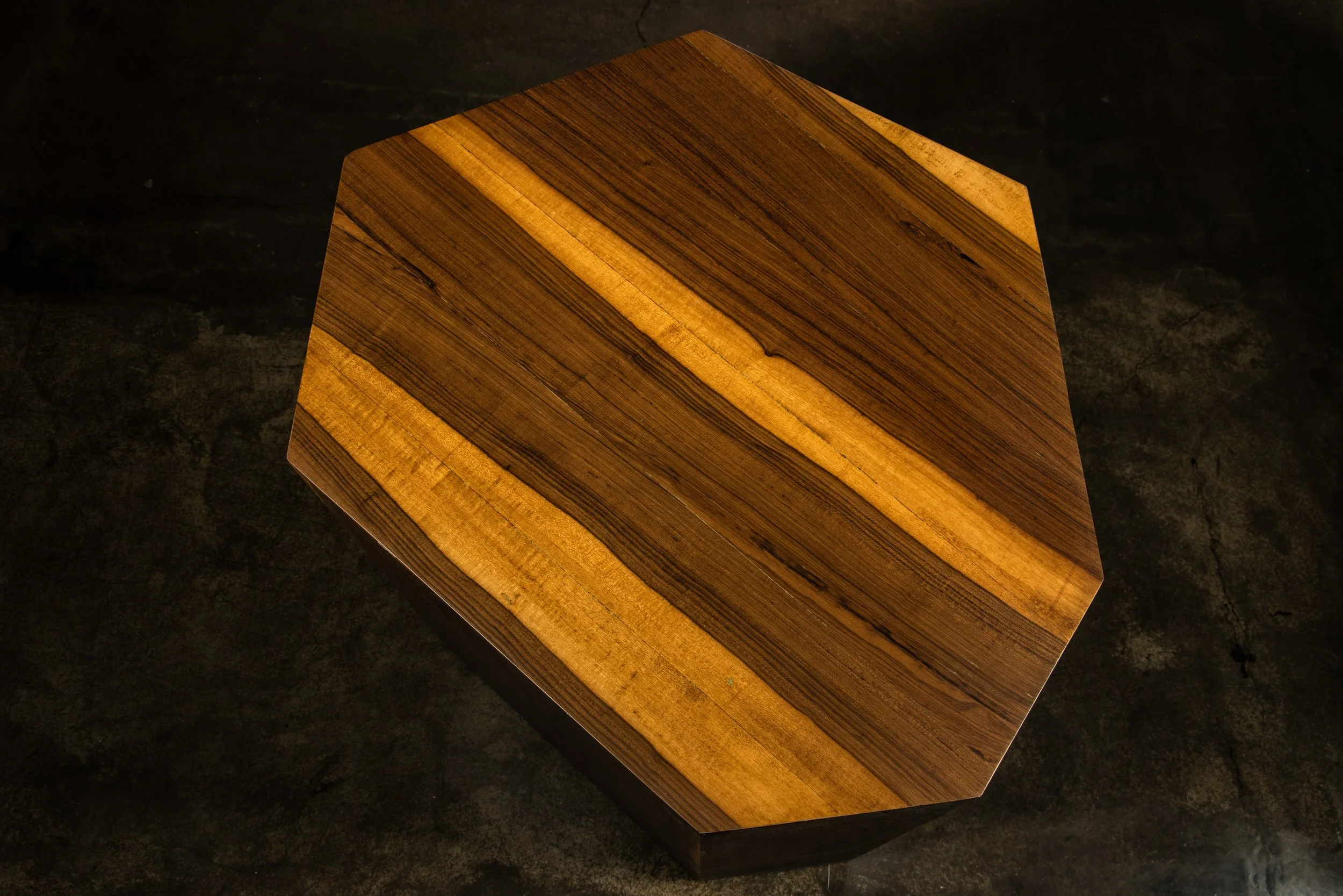Clariss Table by Costantini 05.jpg