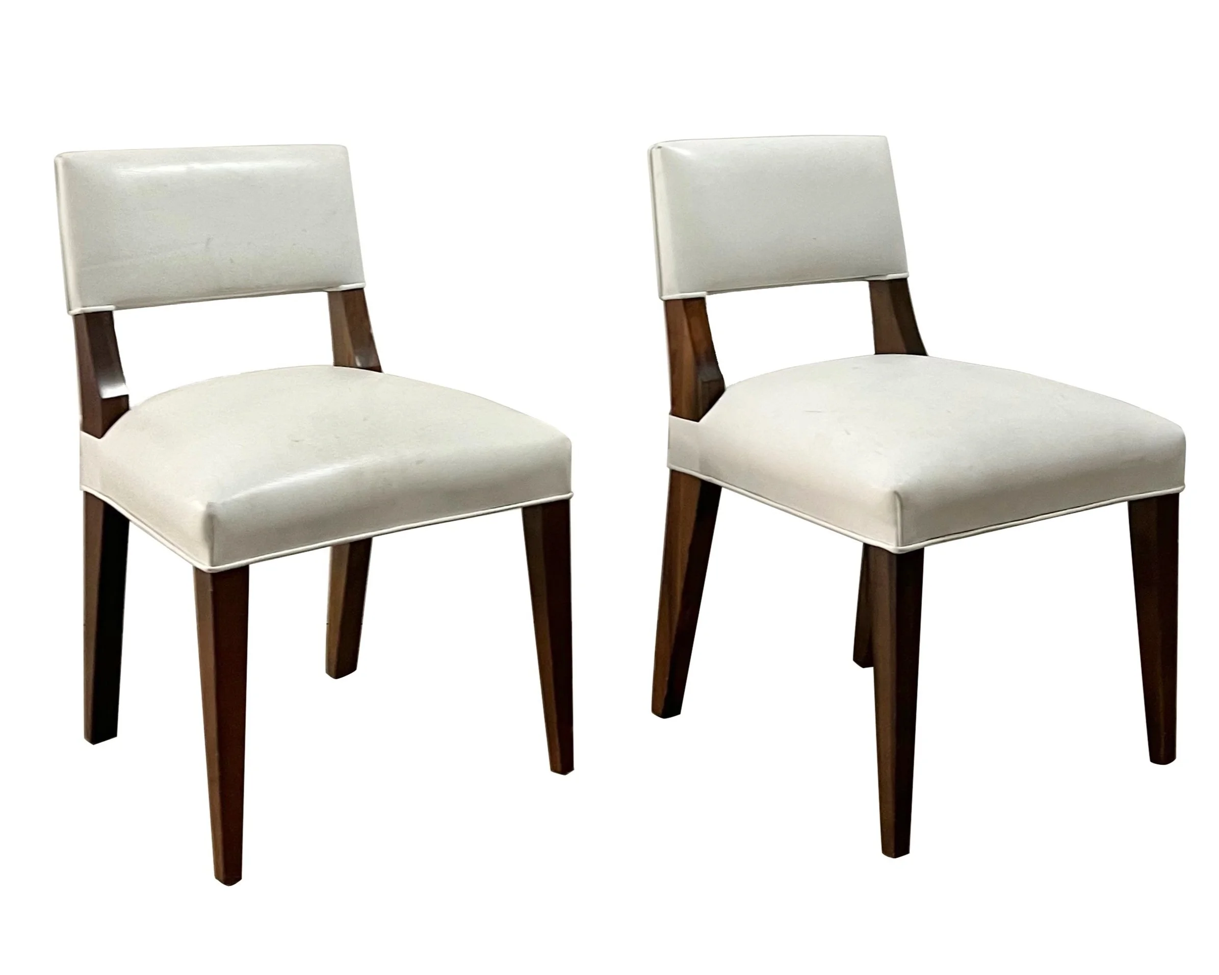 Bruno+Chair+in+White+Leather+by+Costantini+00+wbg.jpg