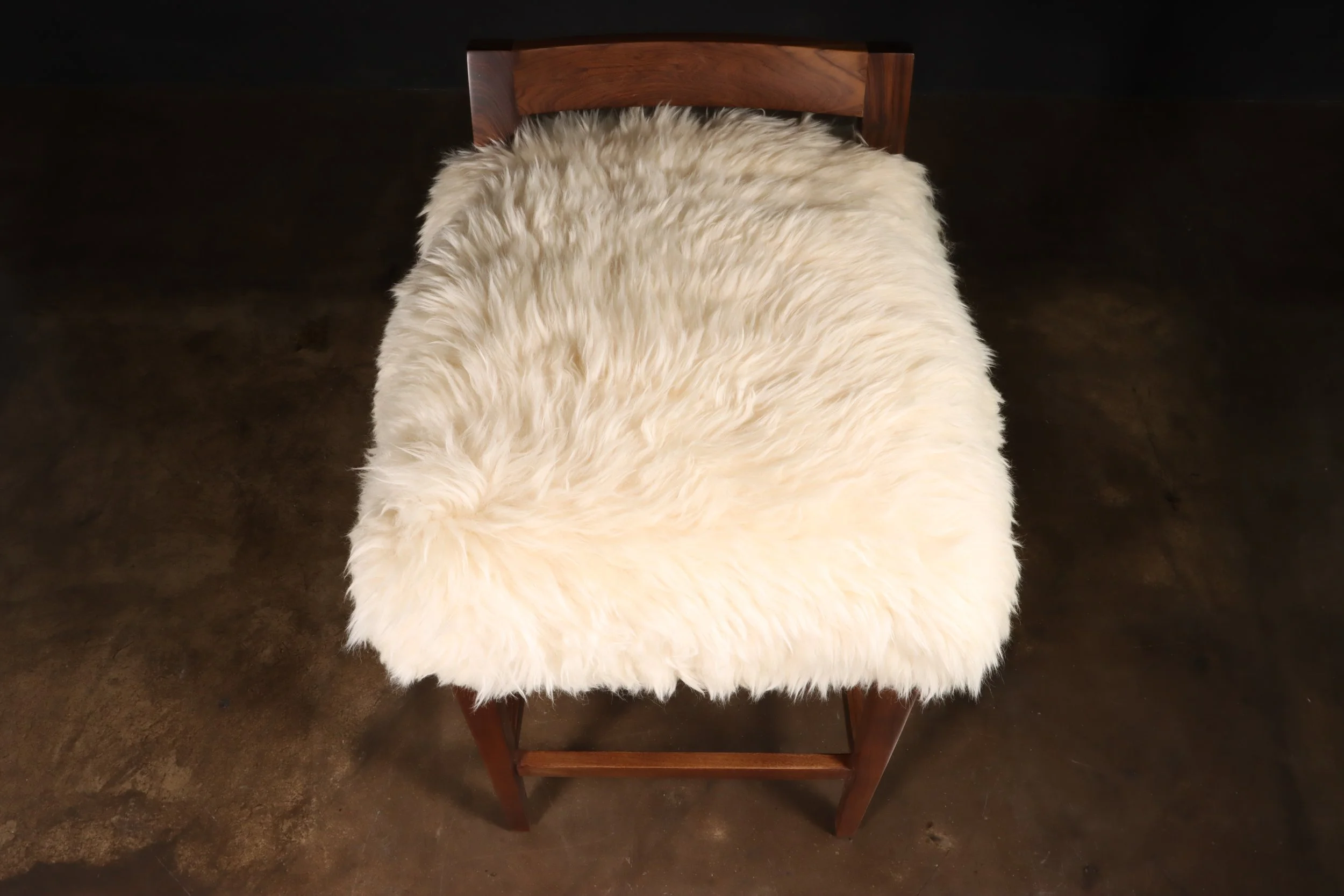 Umberto Stool in Sheepskin by Costantini 11.JPG