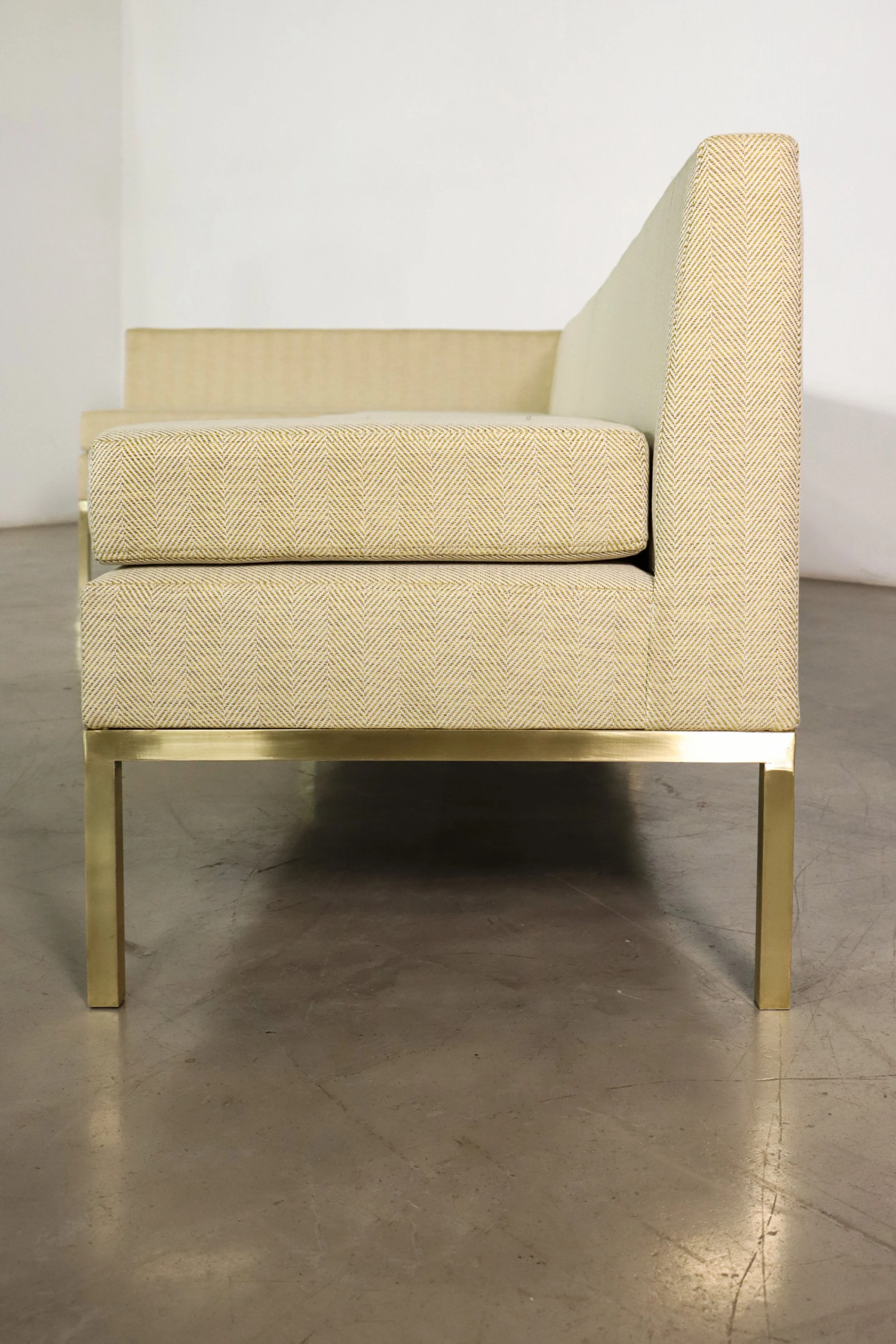 Ciro Customizable Banquette by Costantini 12.jpg