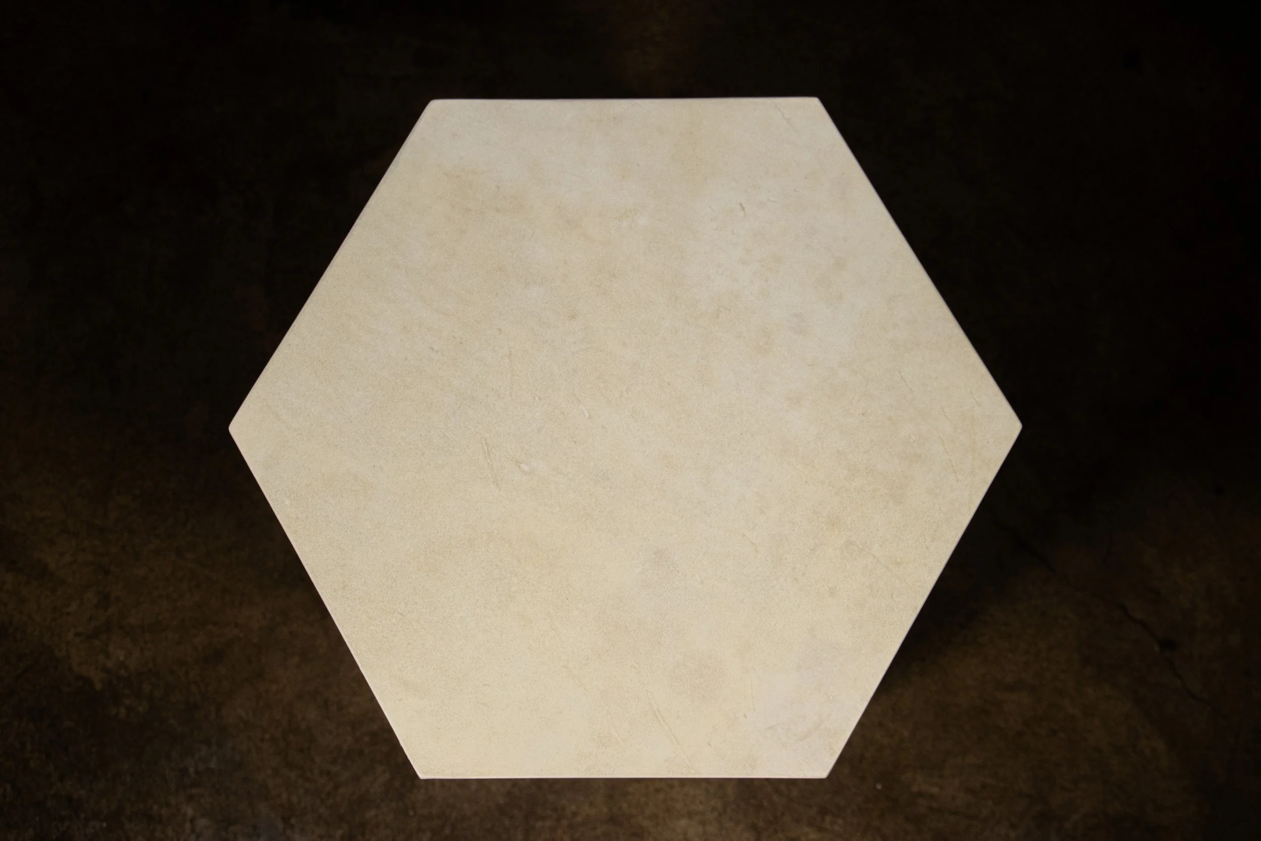 Pergamino Hex chico Natural 240911_02 by Costantini 02.JPG