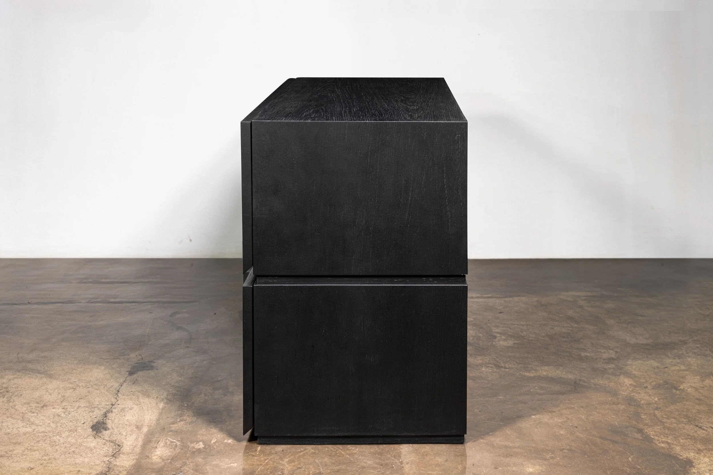 Baccello Drawers in Blackened Oak by Costantini 03.jpg