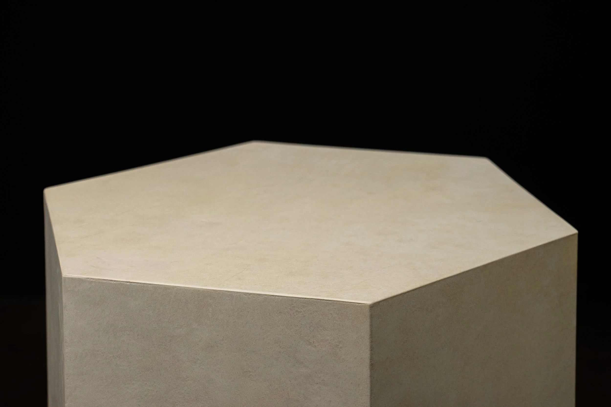 Pergamino Hex chico Natural 240911_02 by Costantini 05.JPG