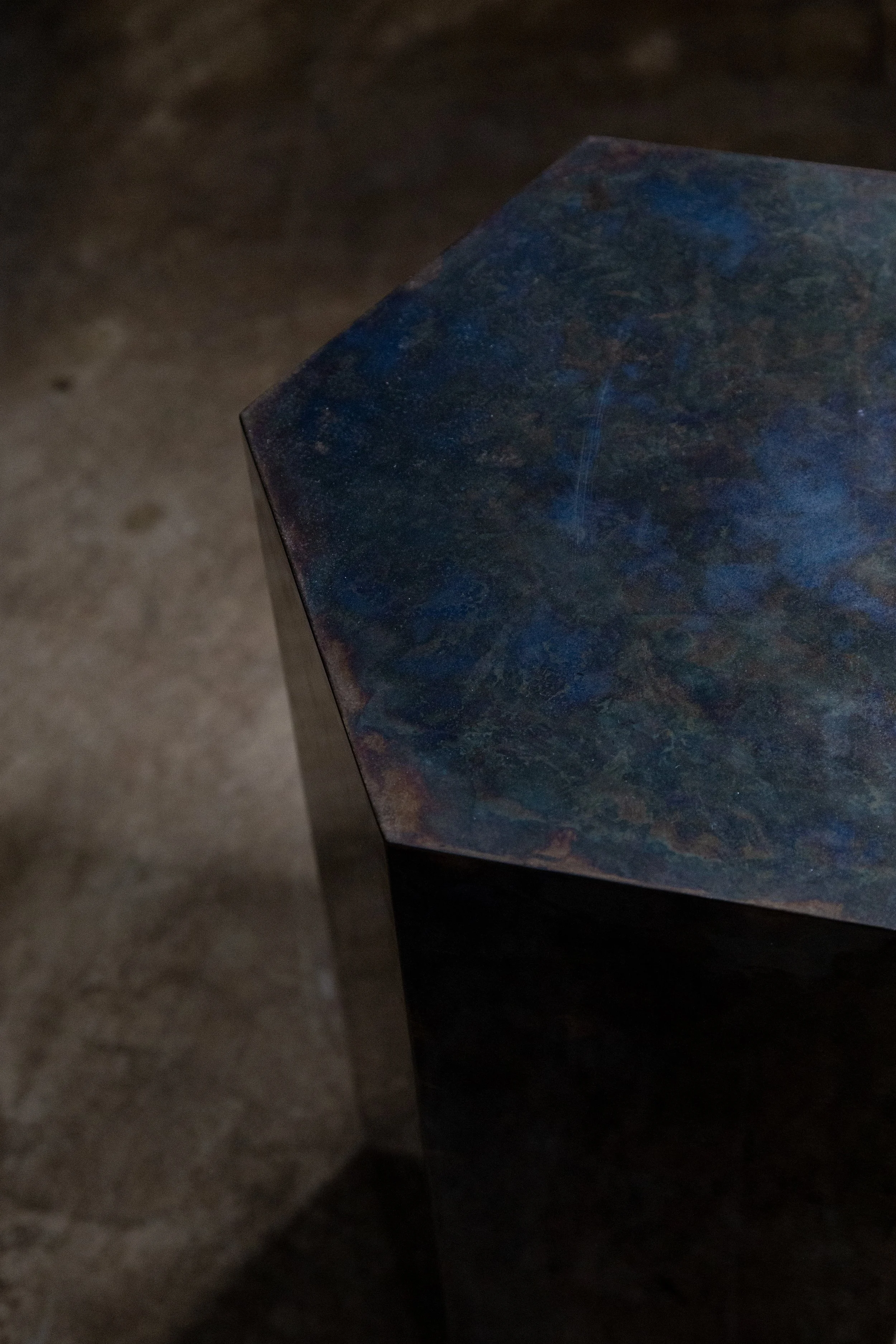 Ettore Hex Table in Blue Steel Glossy by Costantini 04.jpg