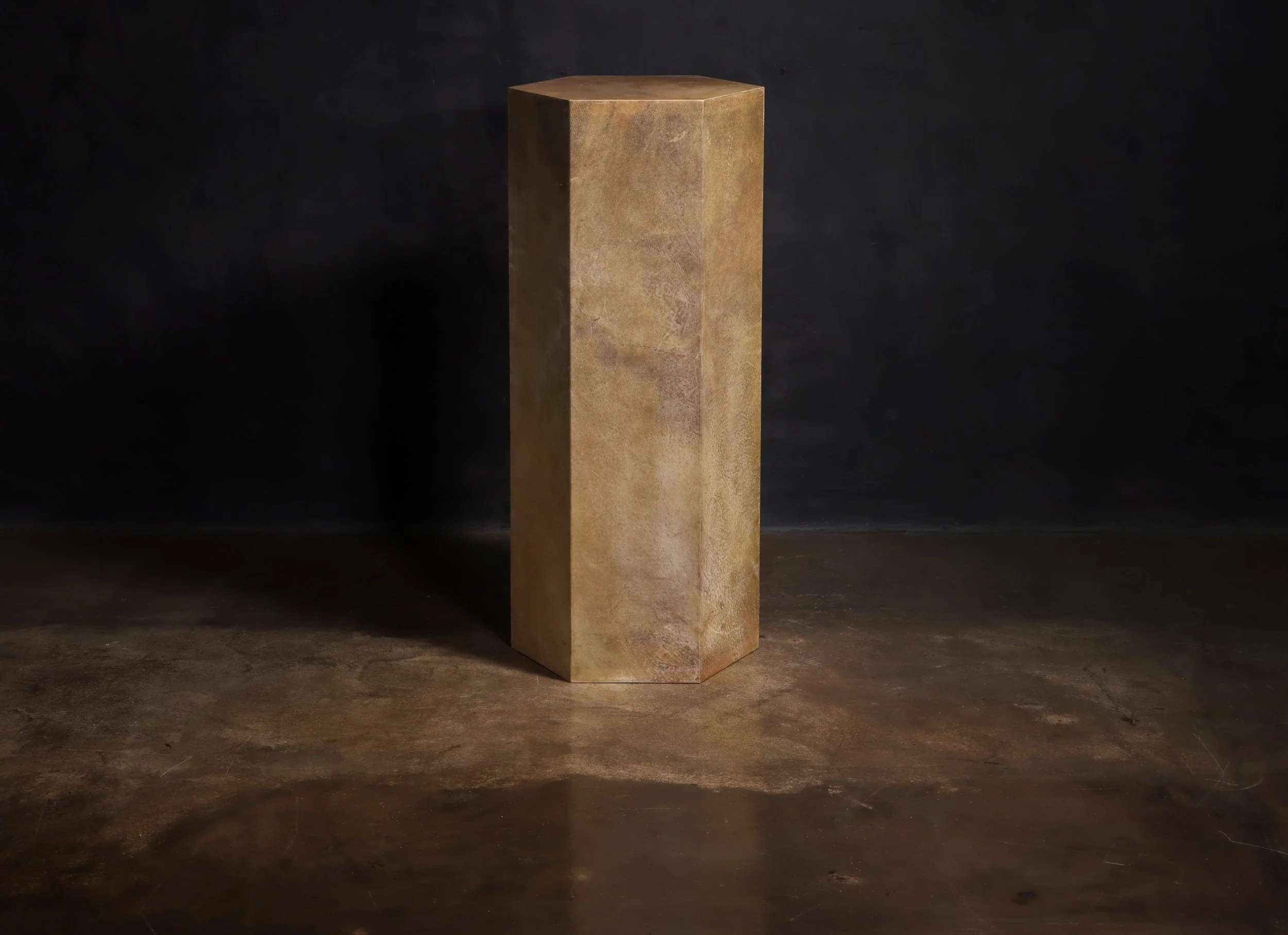 Pergamino Hex Caramel Alto By Costantini 10.JPG