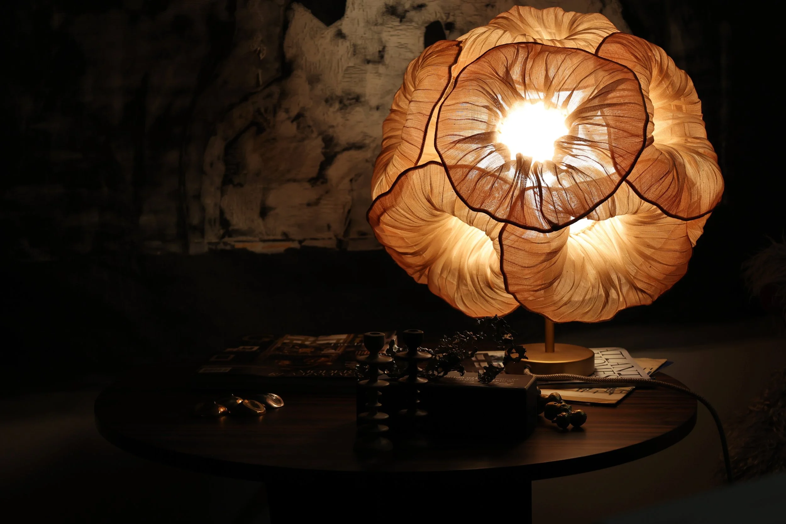 Anemone Grande Table Lamp by Mirei Monticelli 00.jpeg