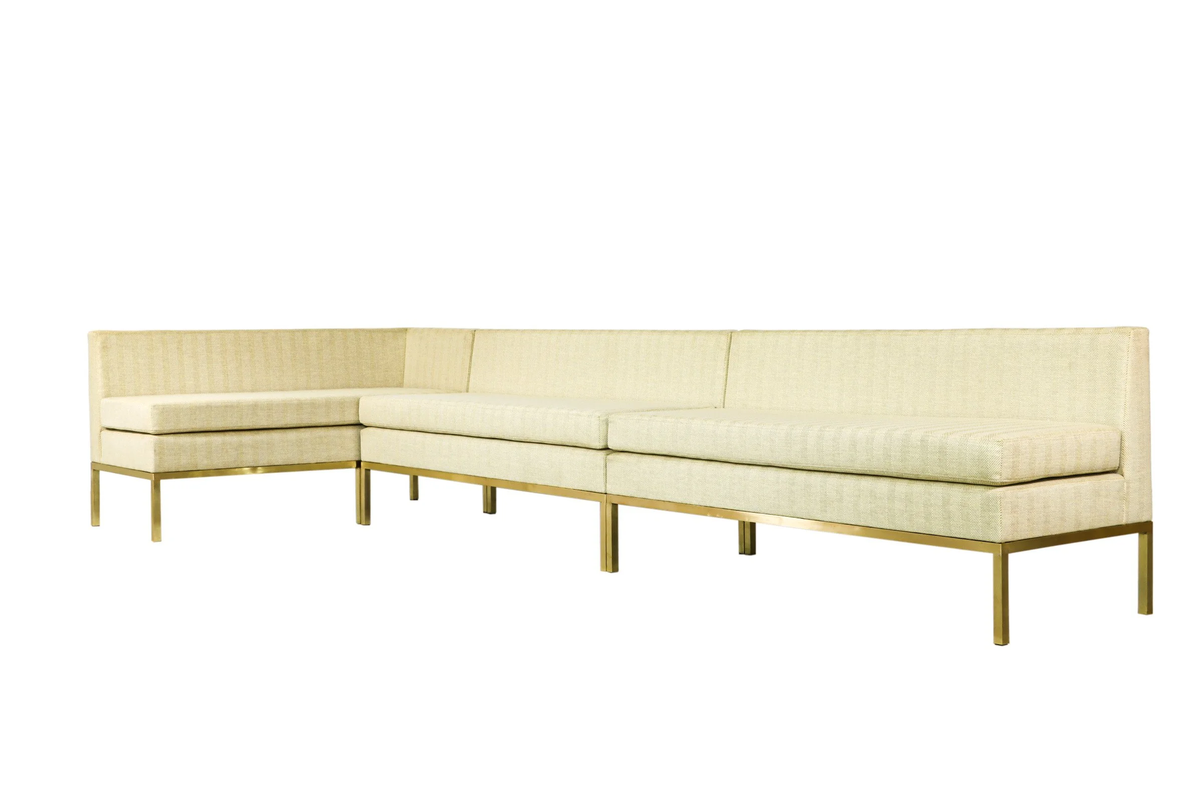 Ciro Customizable Banquette by Costantini 00 WBG.jpg