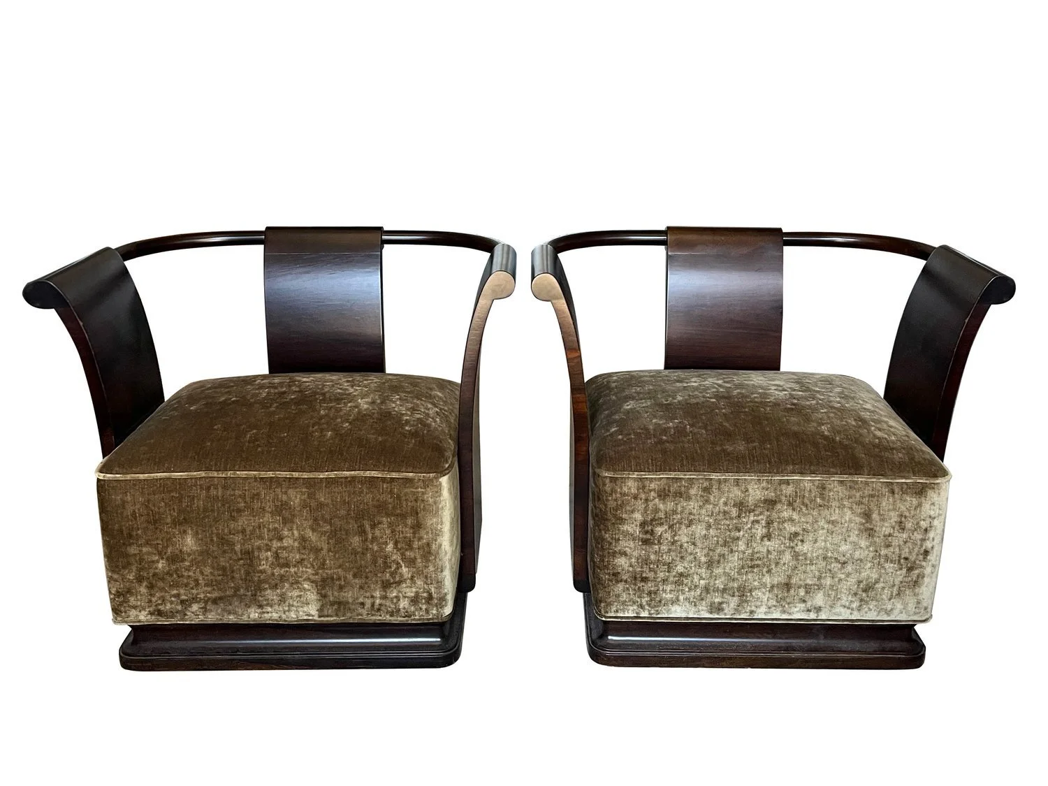 Simone+Chair+Pair+00+wbg copia.jpg